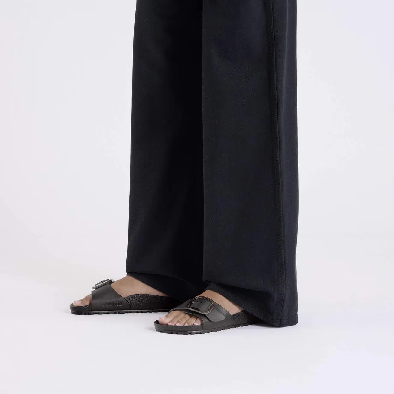 BIRKENSTOCK Madrid BIG Buckle EVA B: svart sandaler för dam