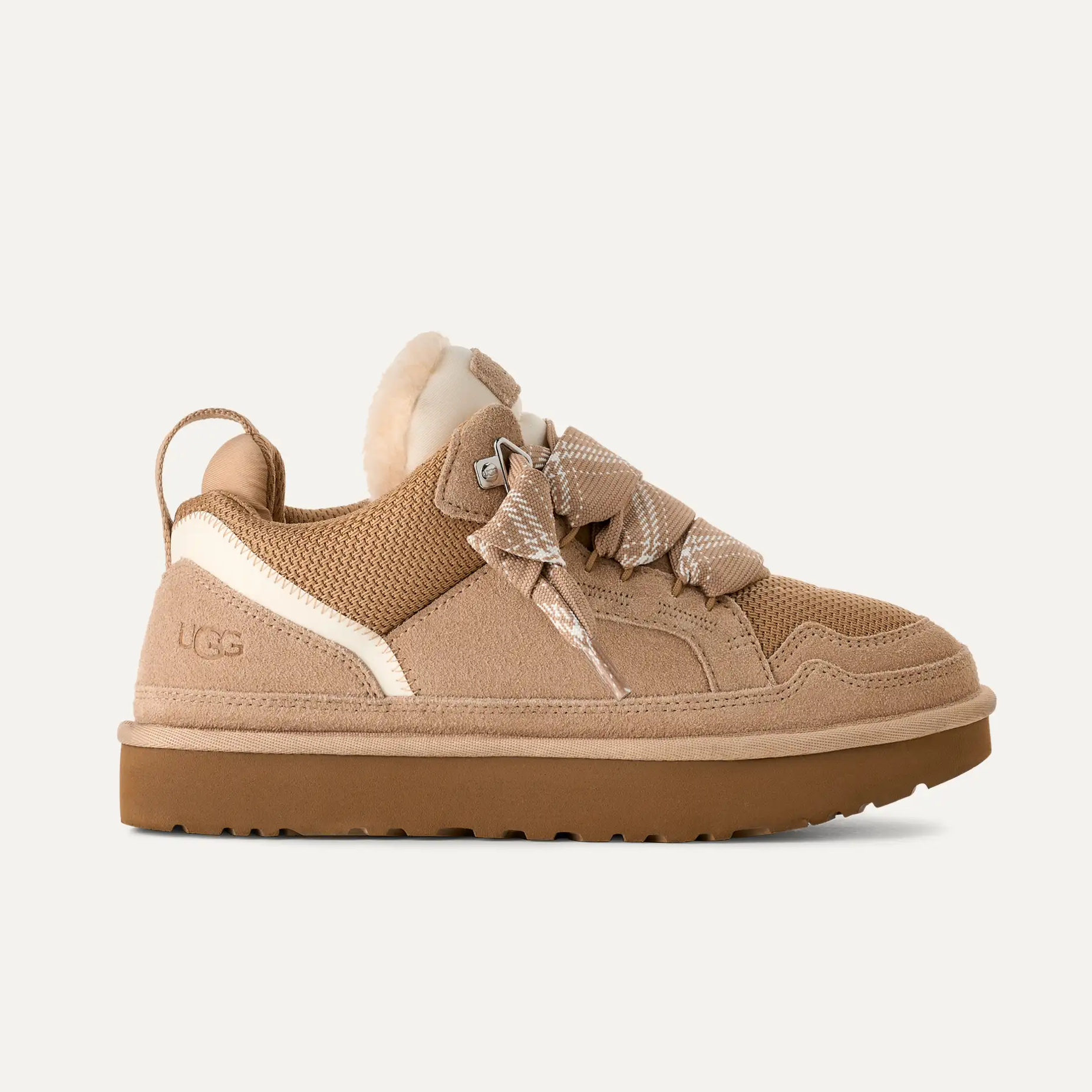 UGG Lowmel SAND: бежевый кроссовки для женщин