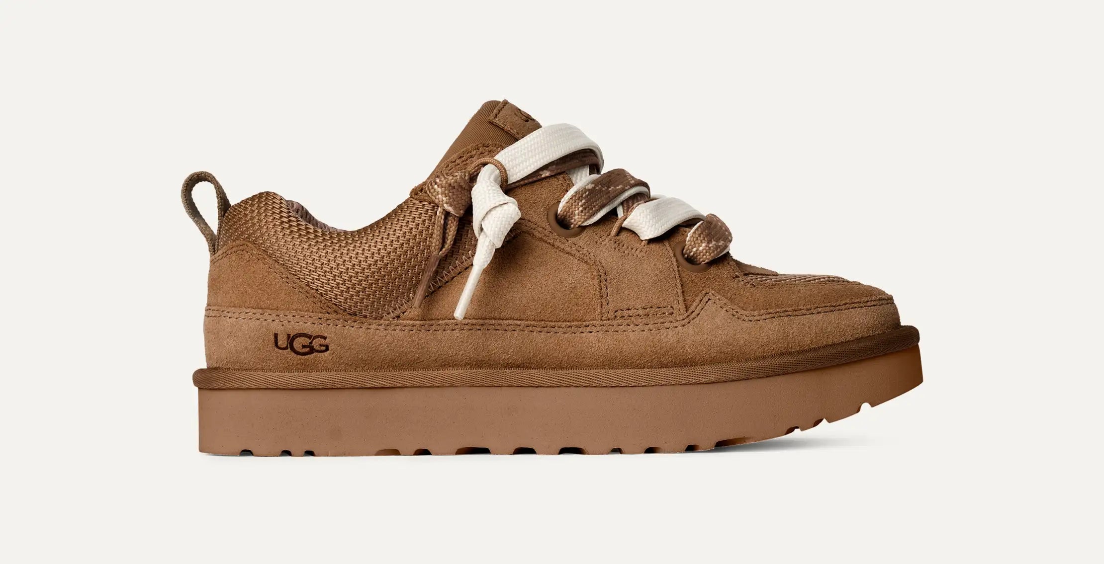UGG W LOW Lowmel Chestnut: بني سنيكرز للنساء