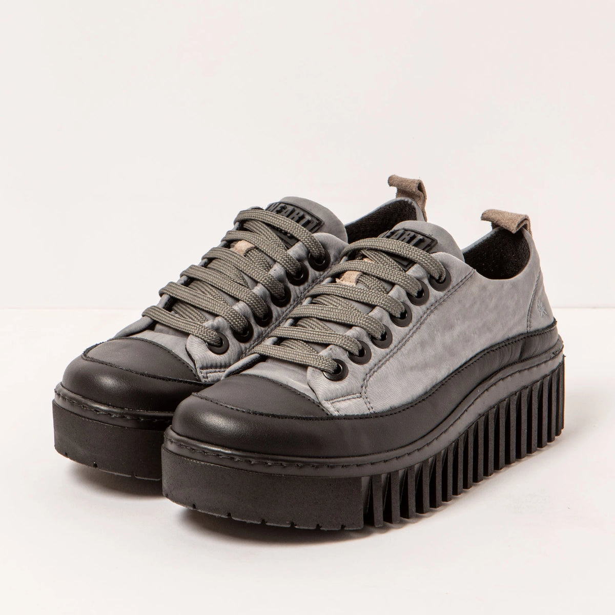 ART | SNEAKERS | MUJER | 1518 BRIGHTON NYLON GREY-BLACK | GRIS