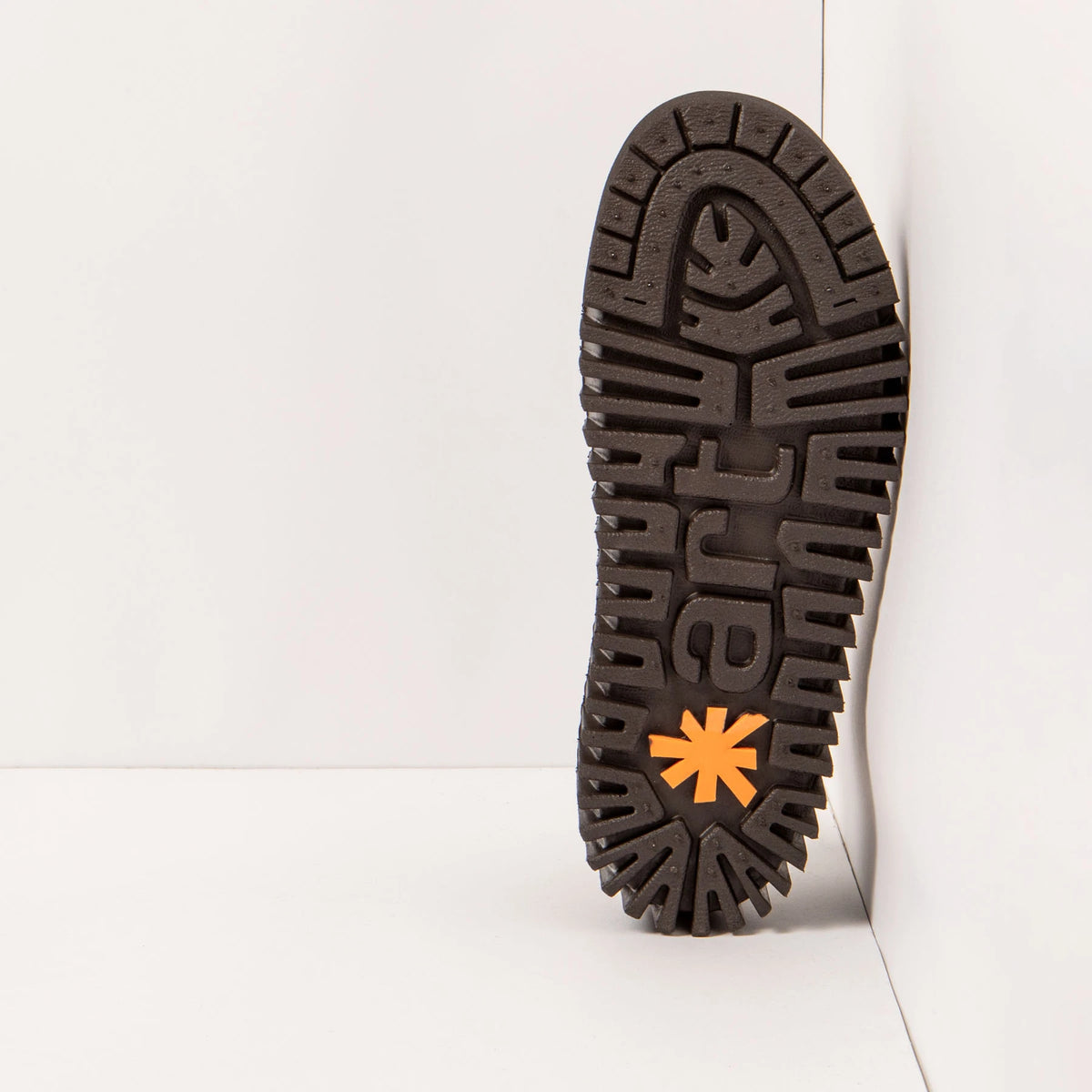 ART | BOTAS | MUJER | 1531 BRIGHTON NOBUCK BROWN | MARRÓN