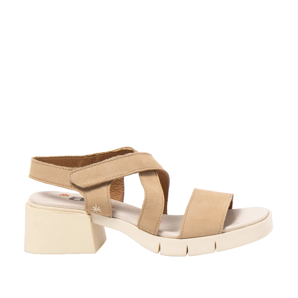 ART Varsovia Nappa Cream: weiß Sandalen für Damen