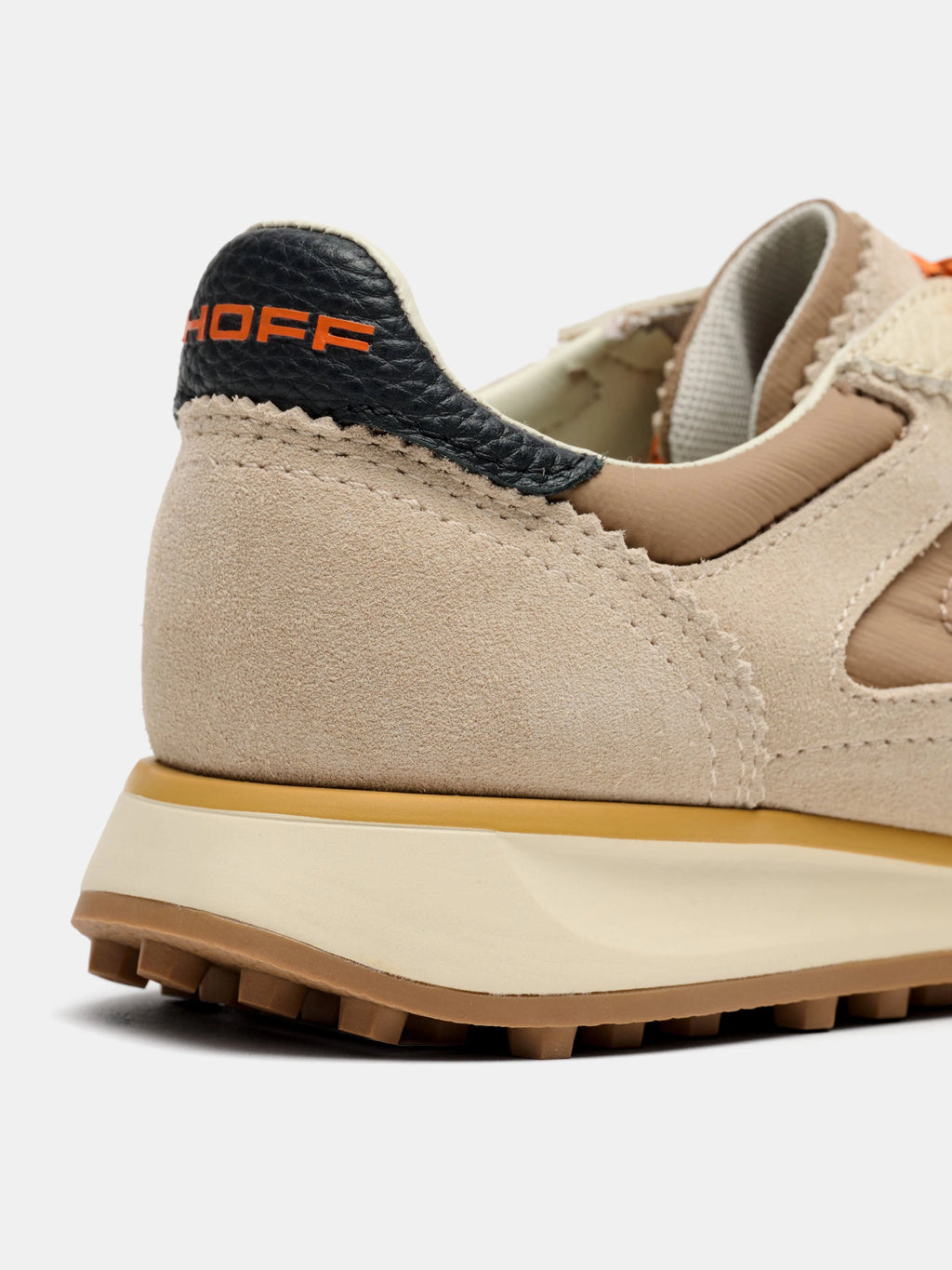 HOFF Bridge MKII Taupe: beige sneakers unisex