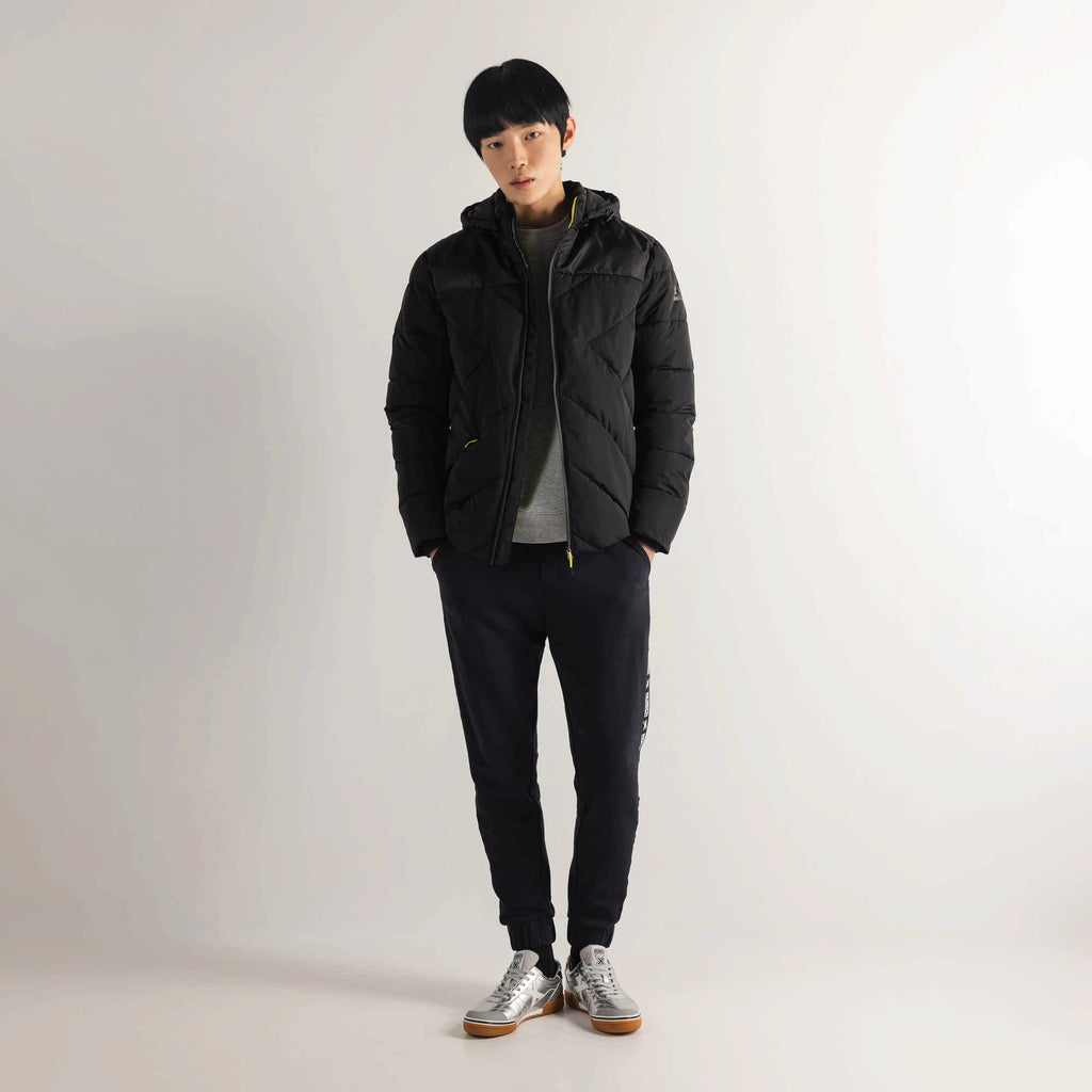 MUNICH Puffer Cloud Black Lifestyle: черный куртка для мужчин