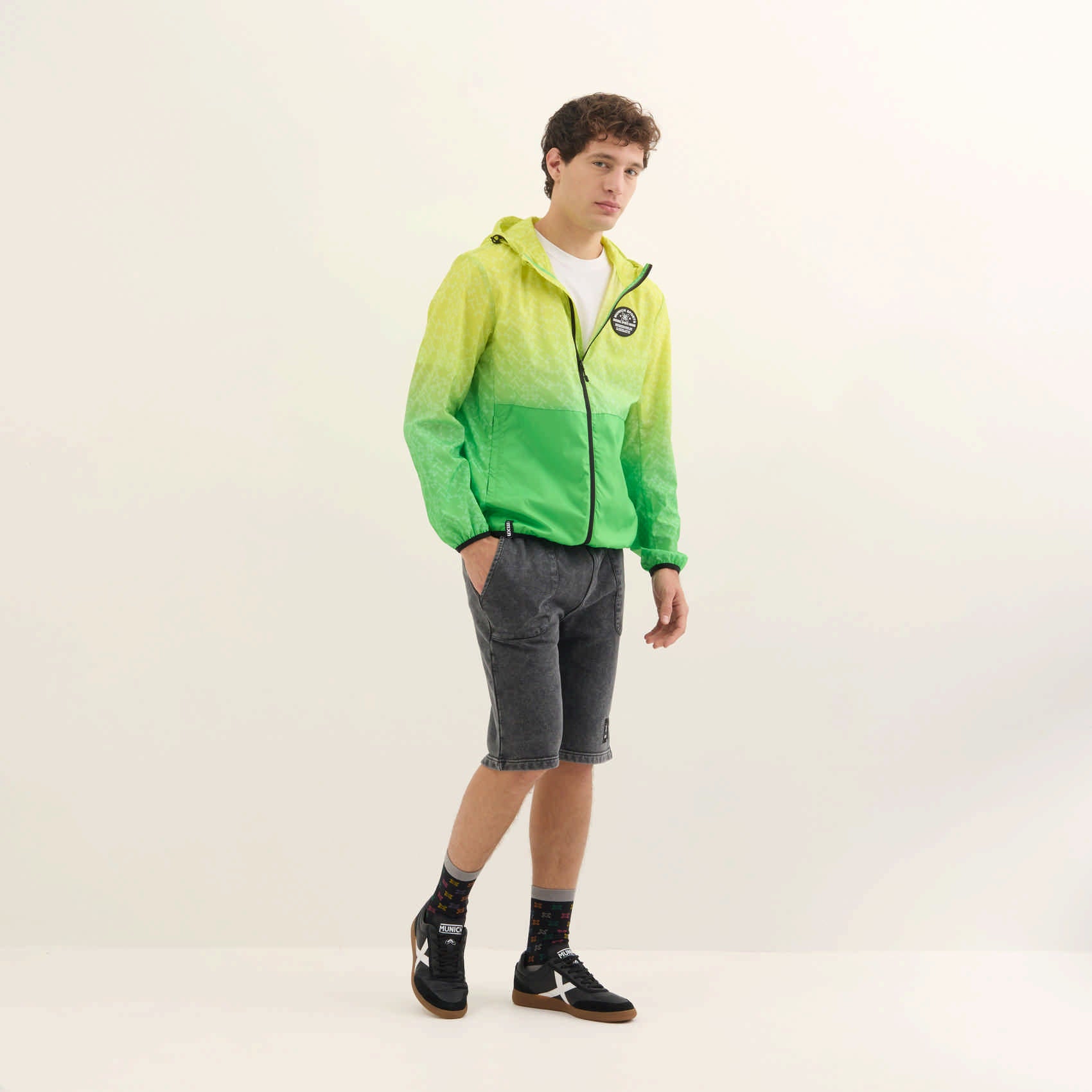 MUNICH Windbreaker Monogram: amarillo jacket for men