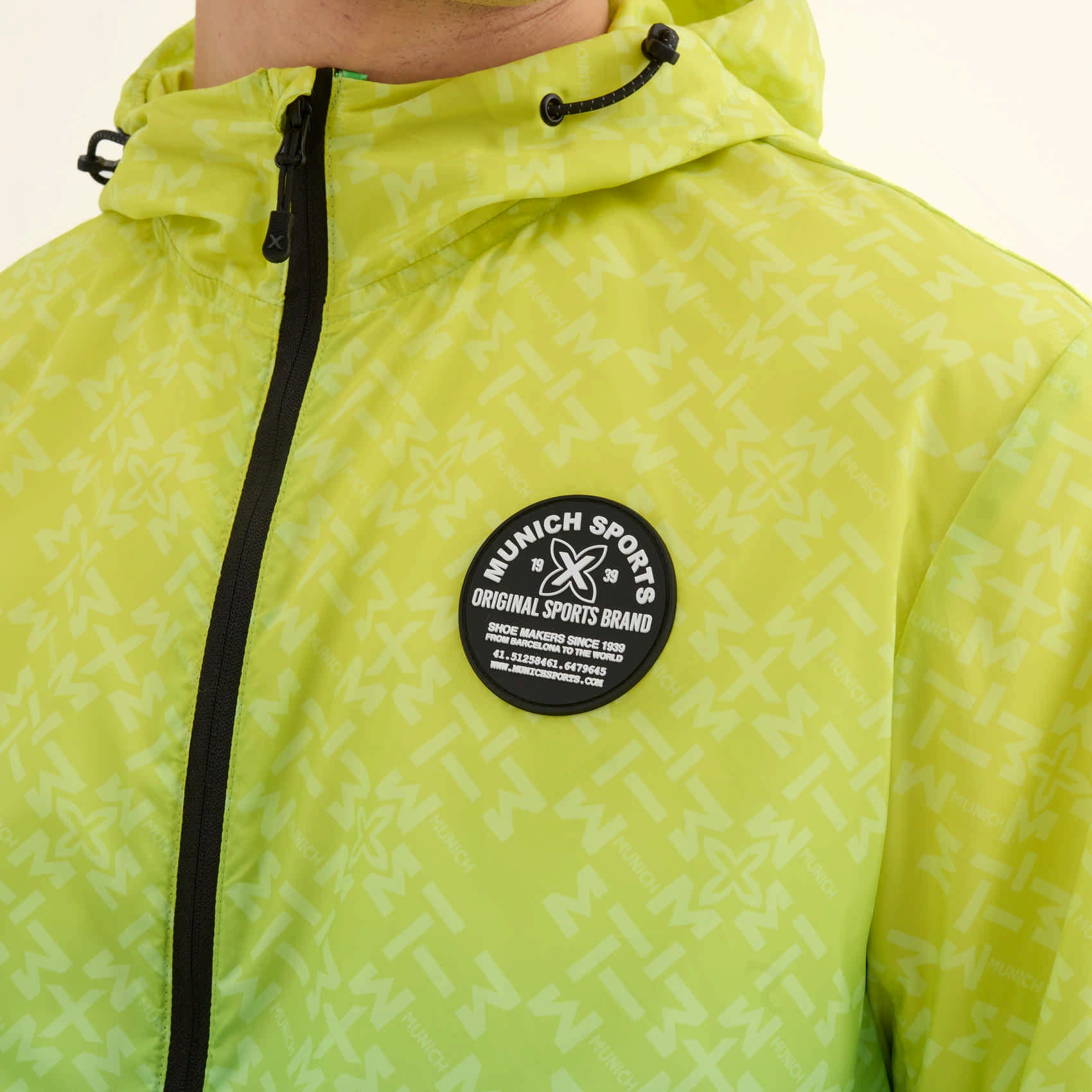 MUNICH Windbreaker Monogram: amarillo jacket for men