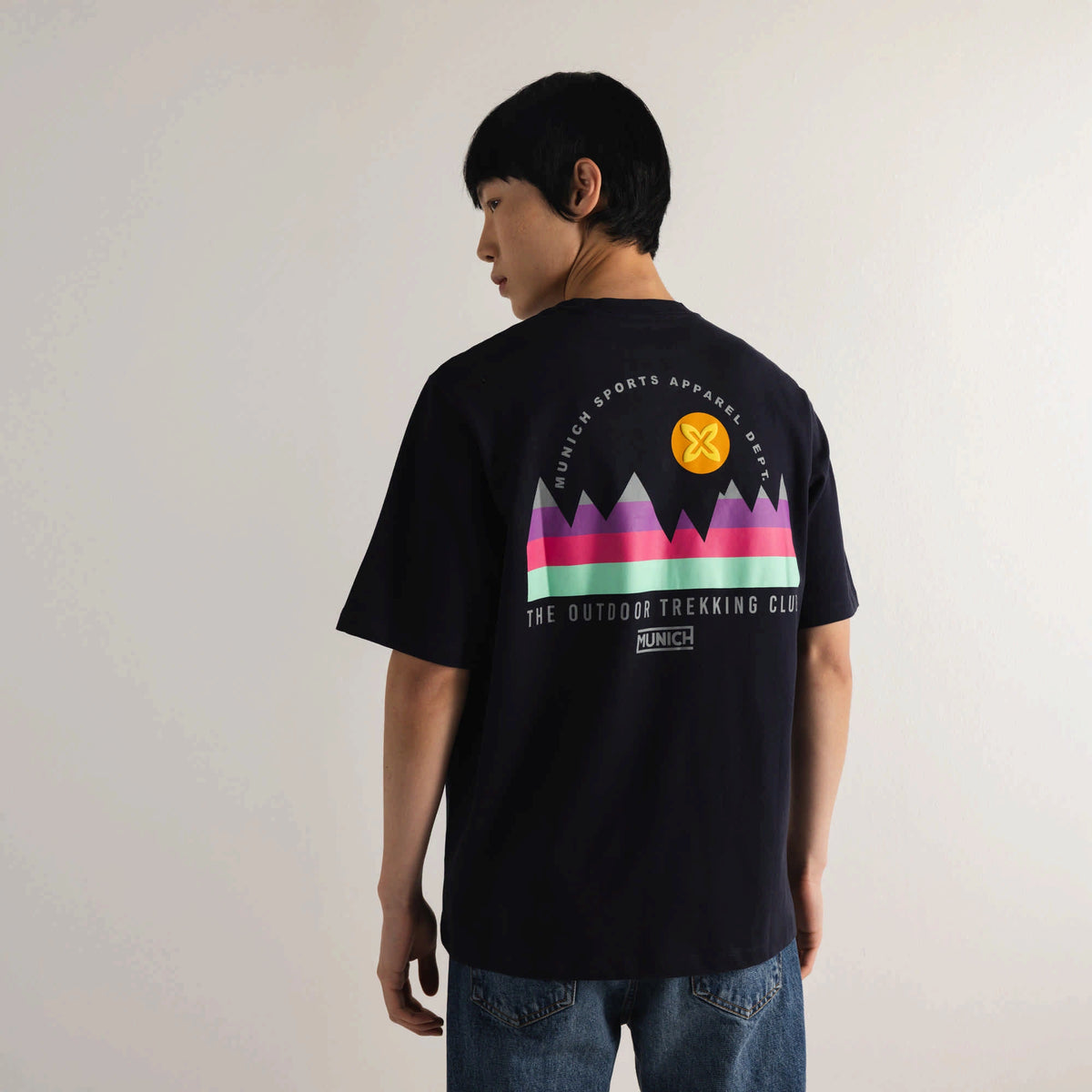 MUNICH | CAMISETAS | HOMBRE | OVERSIZE T-SHIRT TREKKING NAVY | AZUL