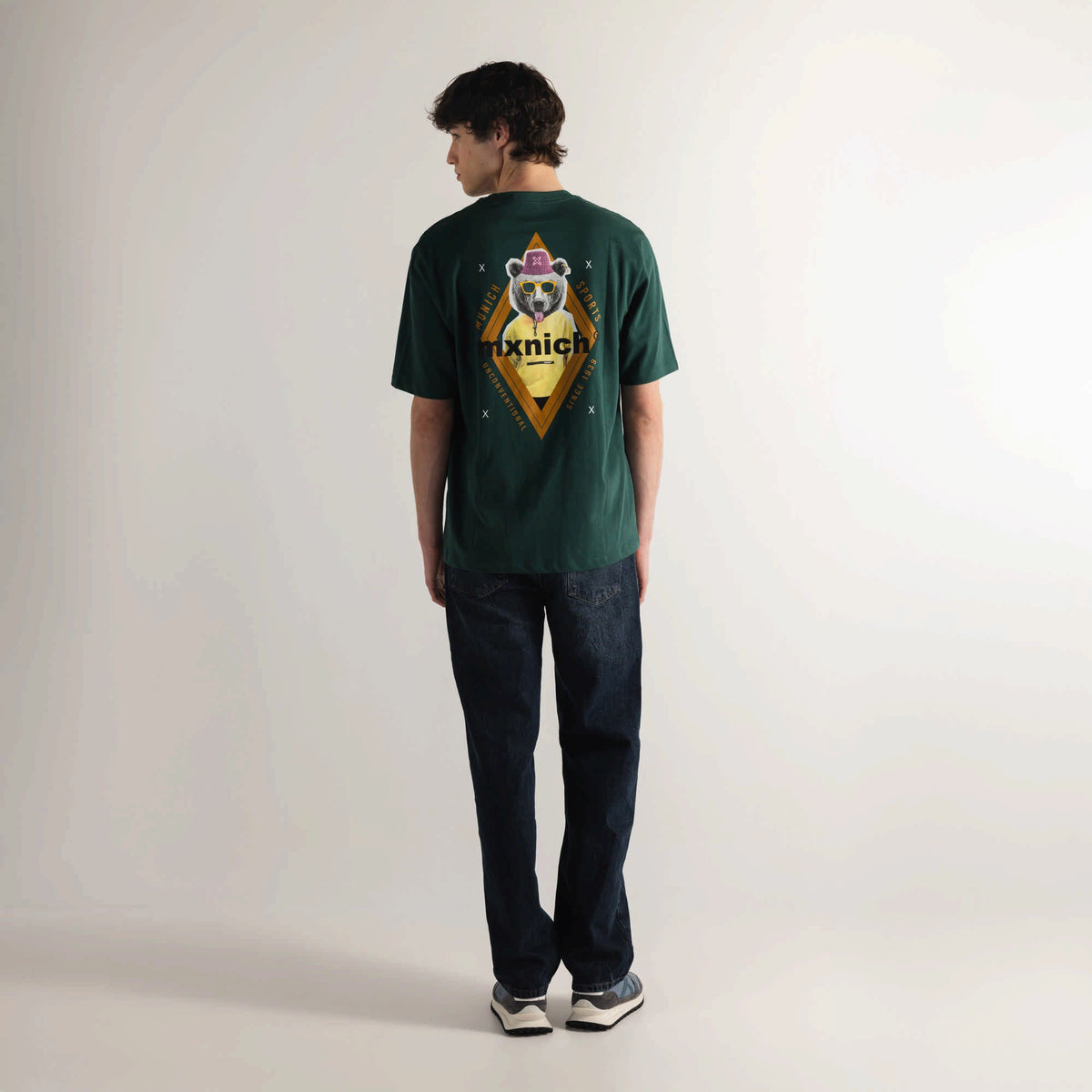 MUNICH | CAMISETAS | HOMBRE | OVERSIZE T-SHIRT BEAR GREEN | VERDE