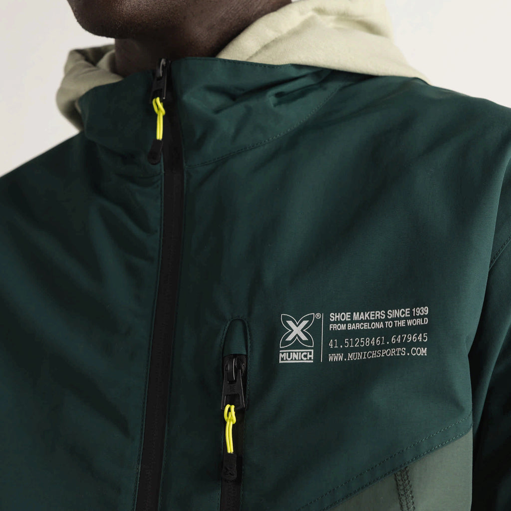MUNICH Jacket Harbor Green: green jacket for men