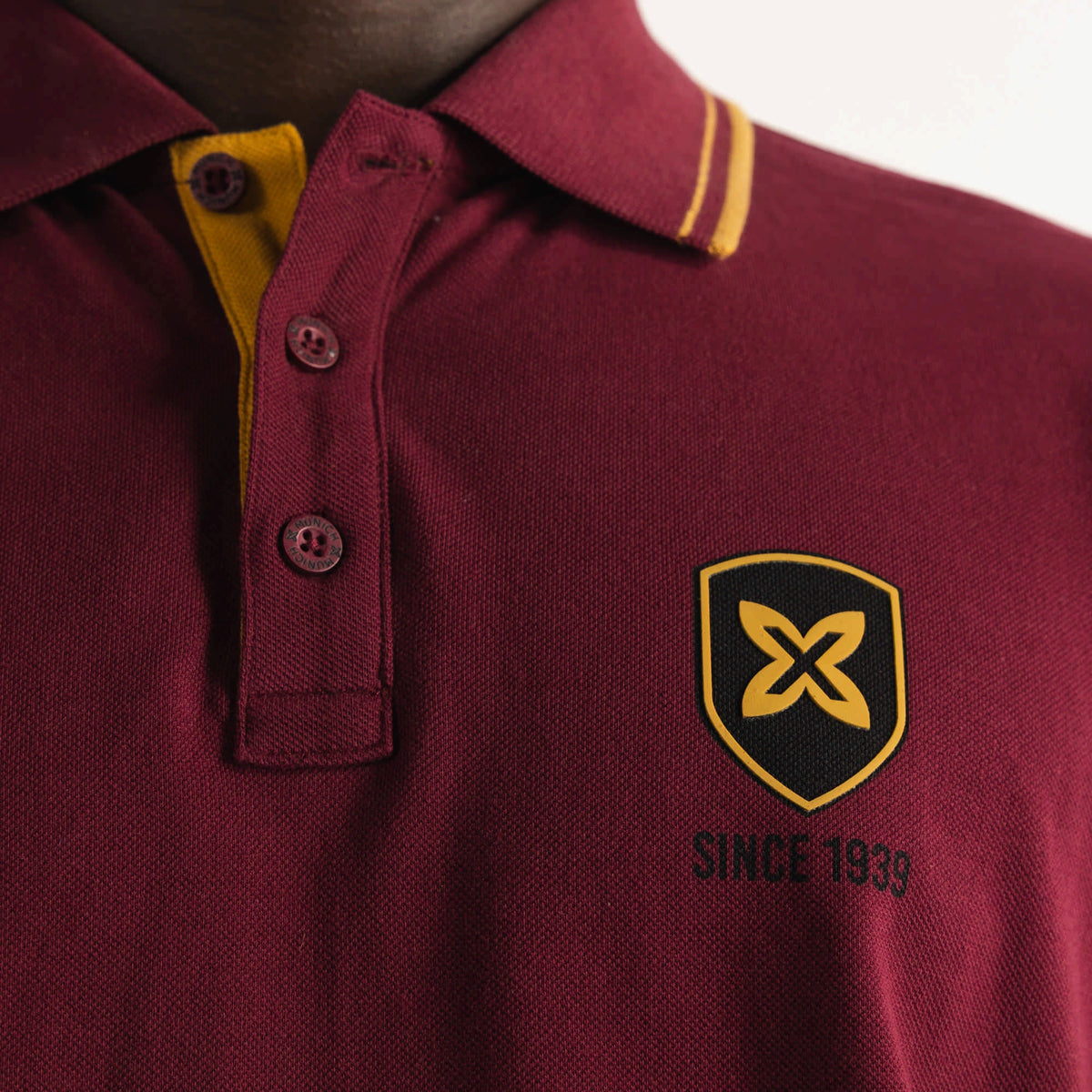 MUNICH | POLOS | HOMBRE | POLO CREST WINE | BURDEOS