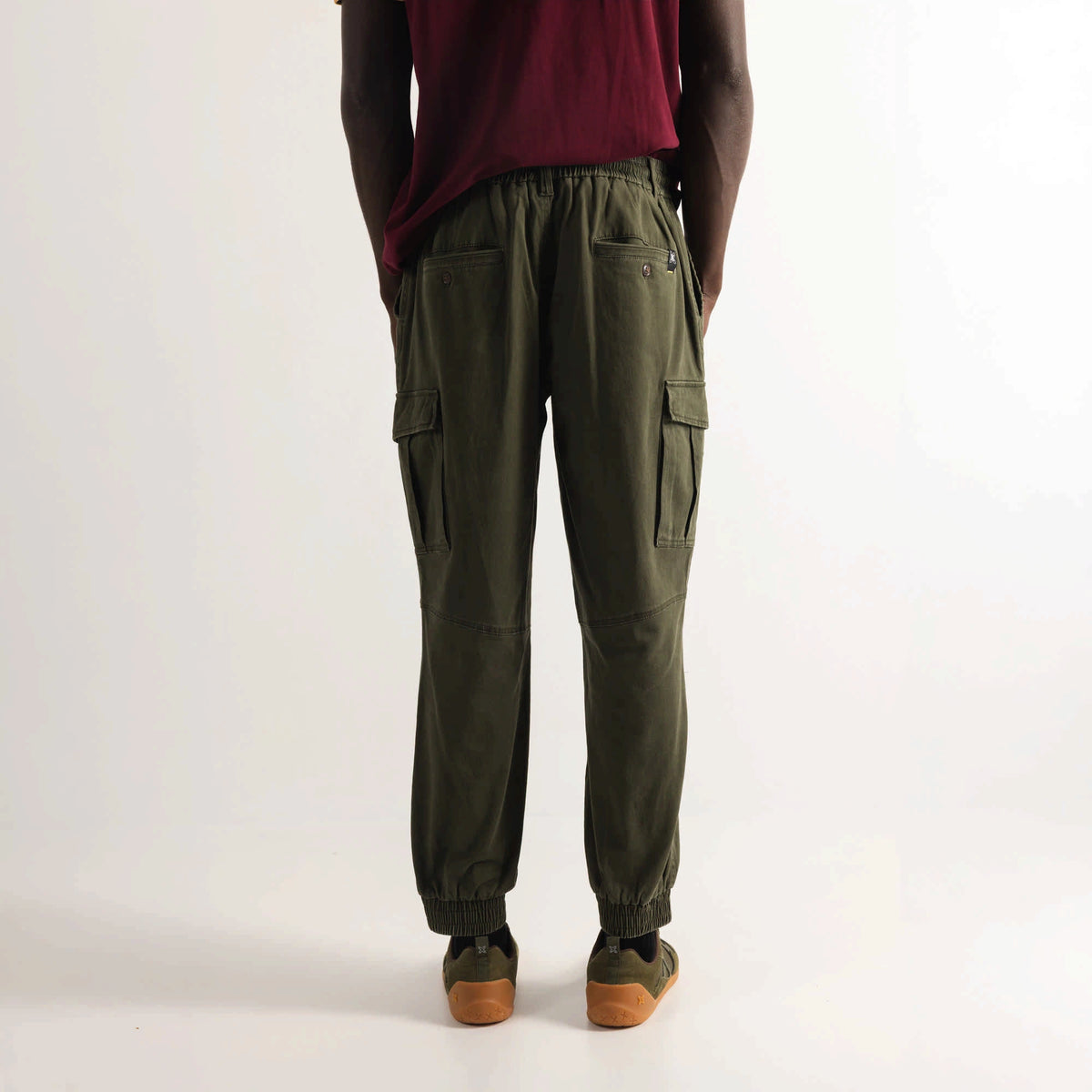 MUNICH | PANTALONES | HOMBRE | LIFESTYLE CARGO JOGGER WANDER KHAKI | CAQUI