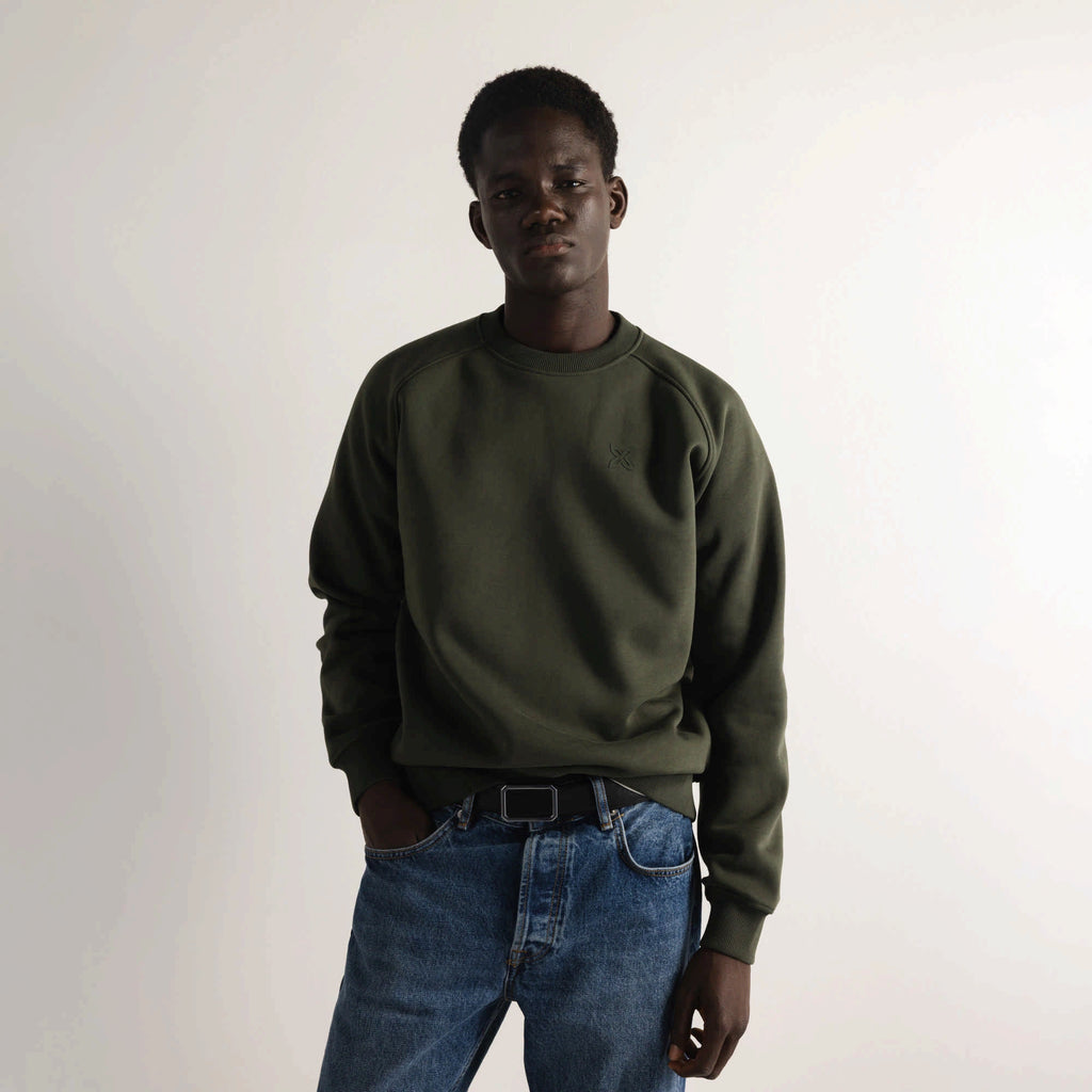 MUNICH Essentials Sweatshirt Khaki: caqui كنزة للرجال