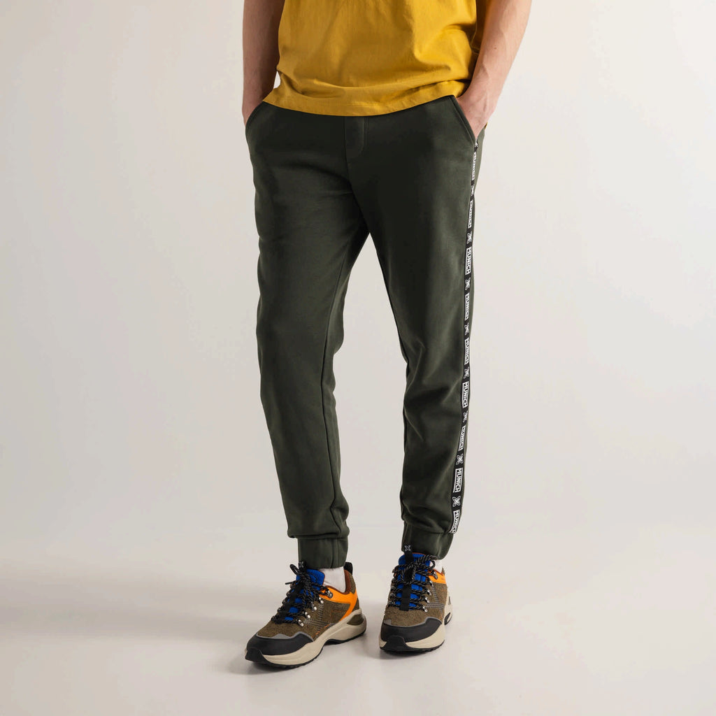MUNICH Essentials PANT Squadra Khaki: caqui trousers for men