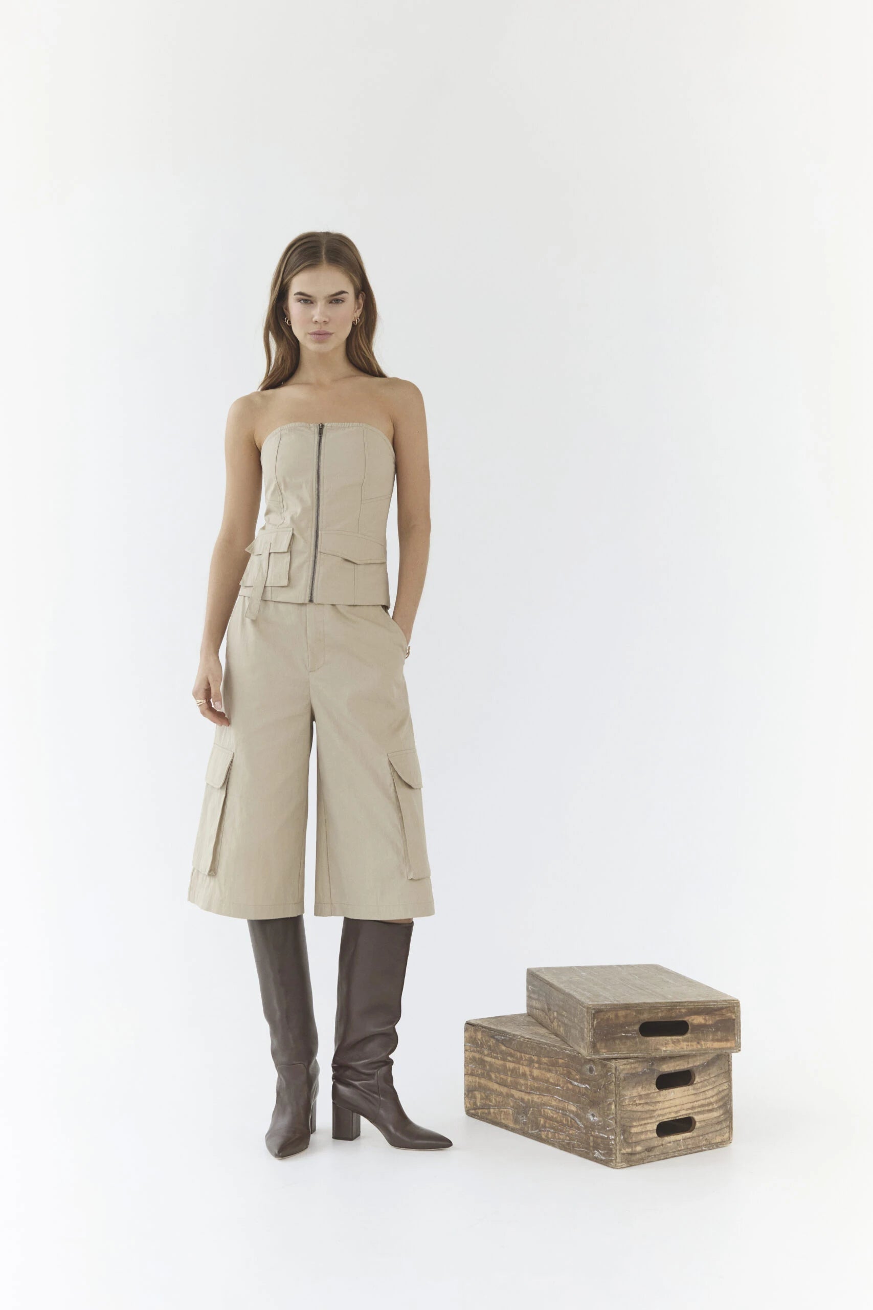 COCOUTURE Keshacc Bermuda Bisquit: beige trousers for women
