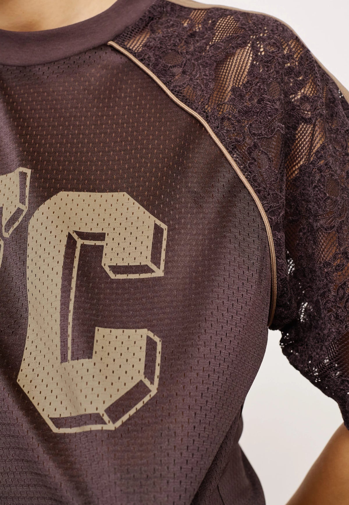 COCOUTURE Treycc LOGO LACE TEE DARK Brown: ブラウン Tシャツ レディース