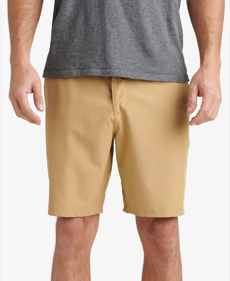 REEF Medford Boardshort (híbrido) Otter: beige shorts for men