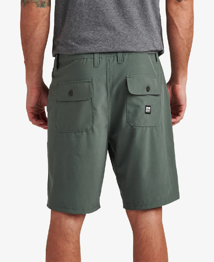 REEF Medford Boardshort (híbrido) Thyme: green shorts for men