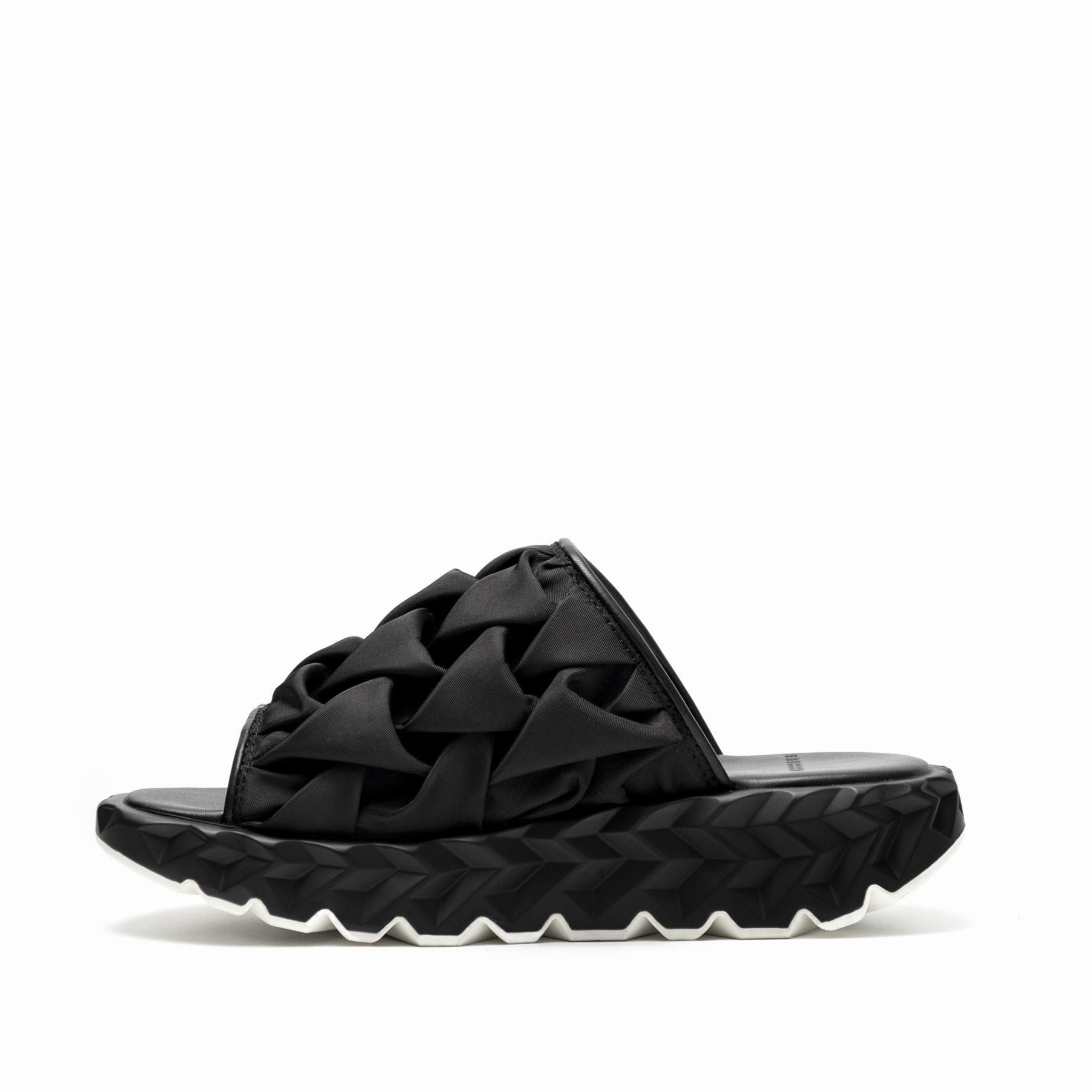 4CCCCEES Jabara AMOR: black sandals for women