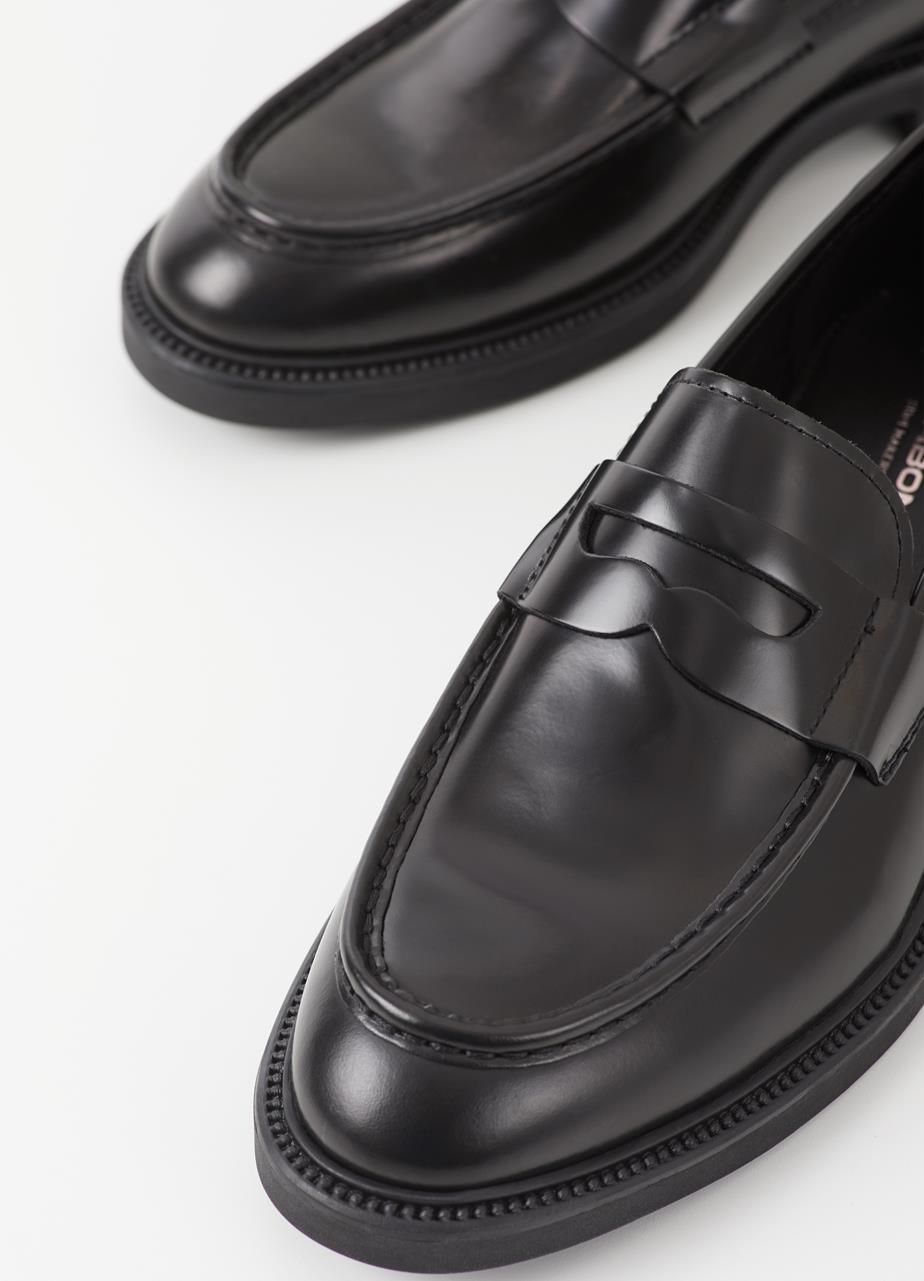 VAGABOND ALEX M SS2B Black: negre mocassins per a home