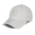 NEW ERA | GORRAS | MUJER | WMNS TONAL 9FORTY NEYYAN LTC | BLANCO