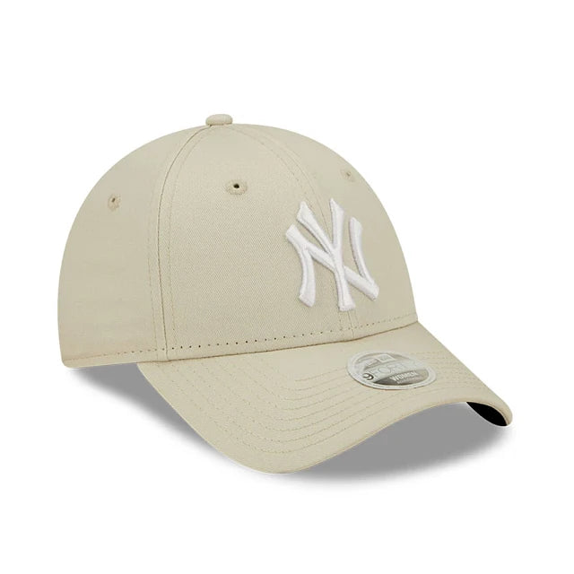 NEW ERA WMNS League ESS 9FORTY Neyyan Stnwhi Blanco: white cap unisex