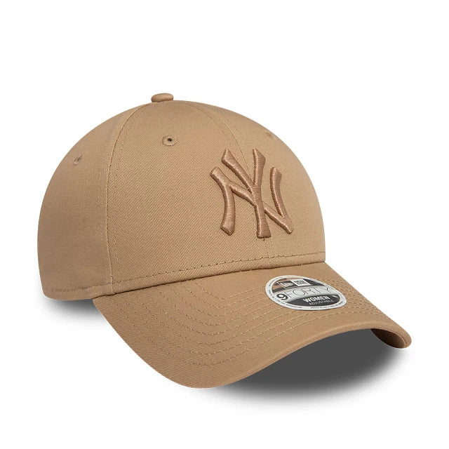 NEW ERA NOS WMNS LGE ESS 9FORTY Neyyan Camcam Beige: beige cap unisex