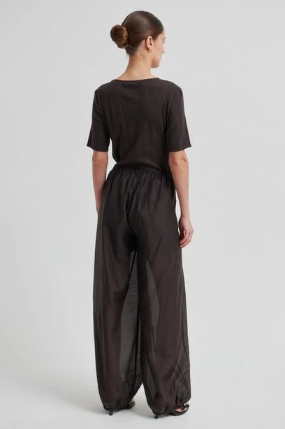 SECOND FEMALE Hidie Trousers: بني بنطال للنساء