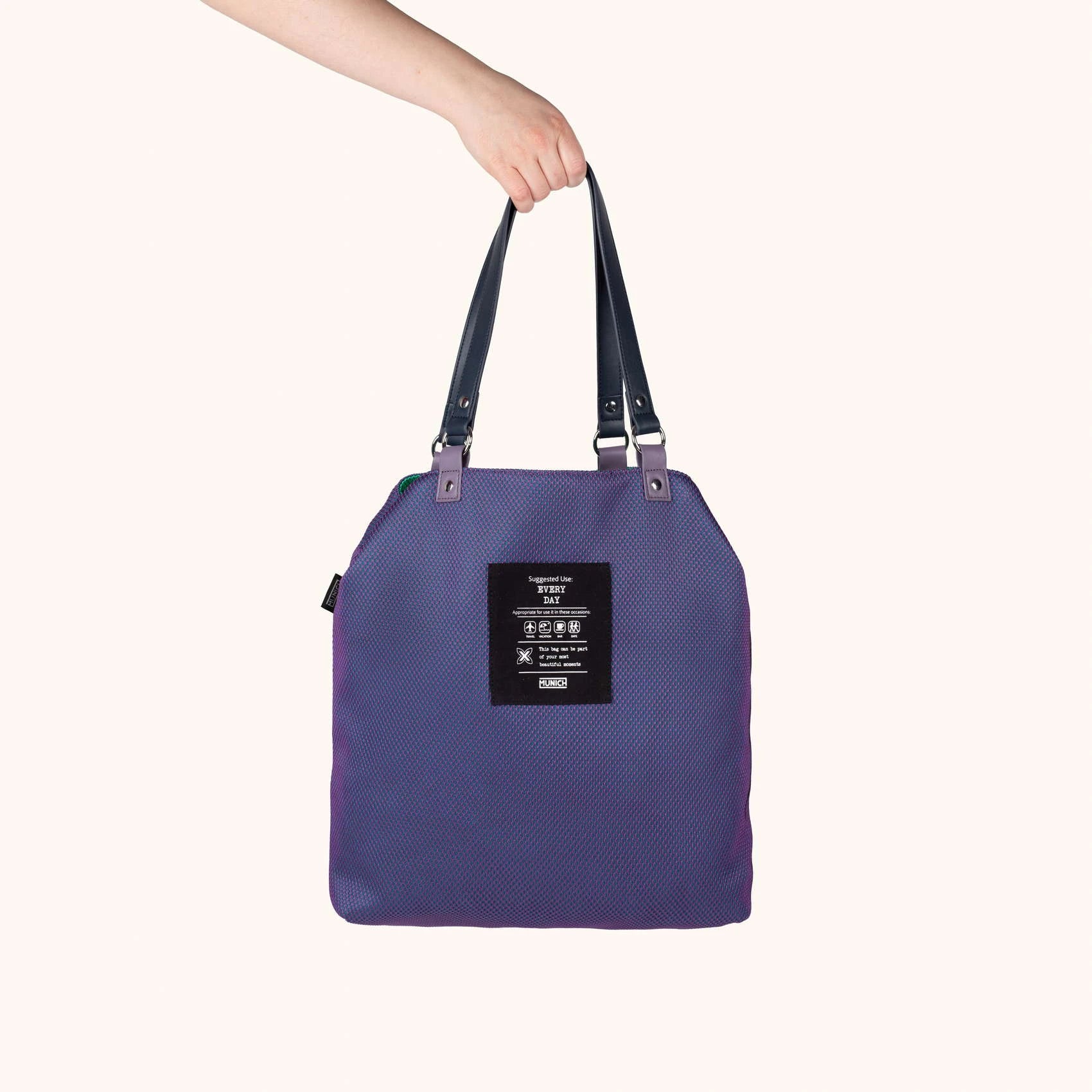 MUNICH GOGO SPIN Reversible TOTE BAG: lila bag for women