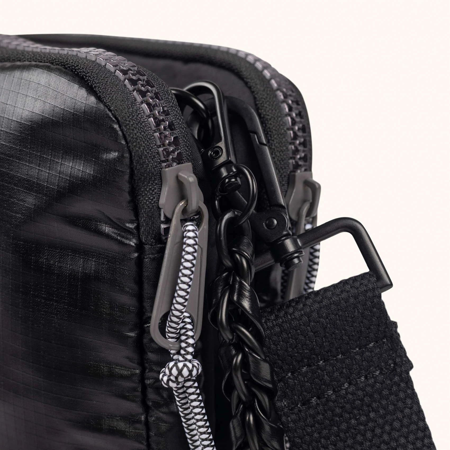 MUNICH DEEP Recycled Crossbody Double: black bag for women