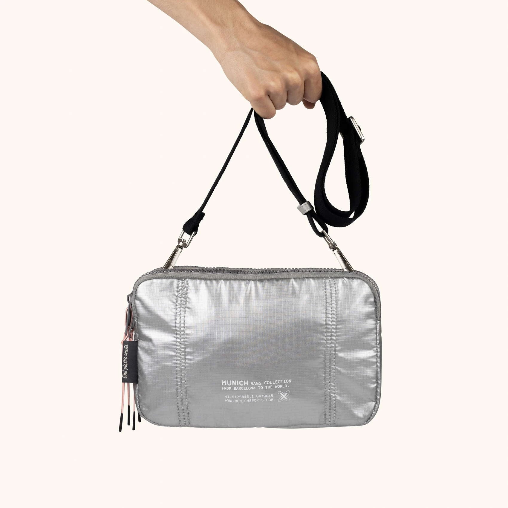 MUNICH DEEP Recycled Crossbody Double: silver bag for women
