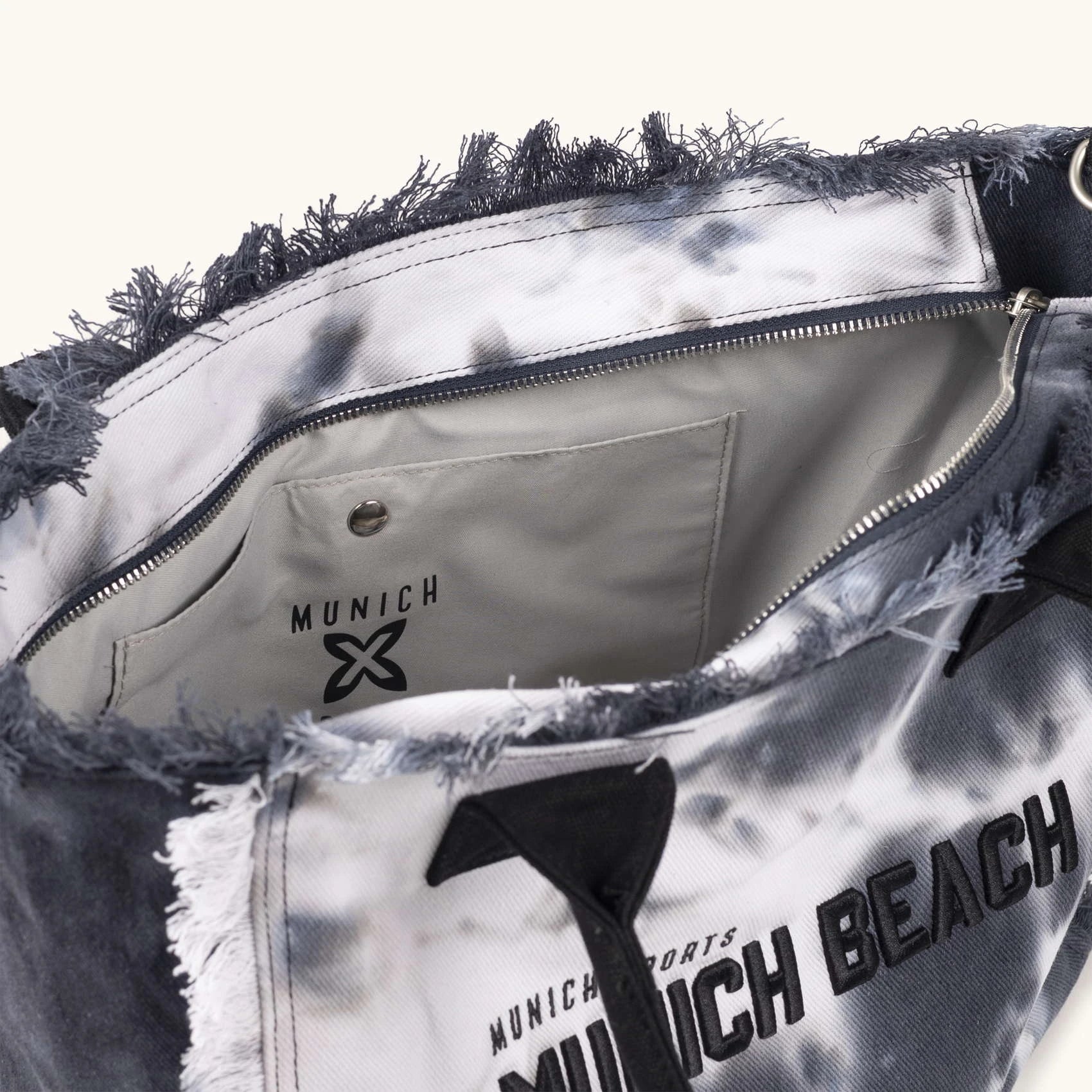MUNICH Scuba Shopper: black bag for women