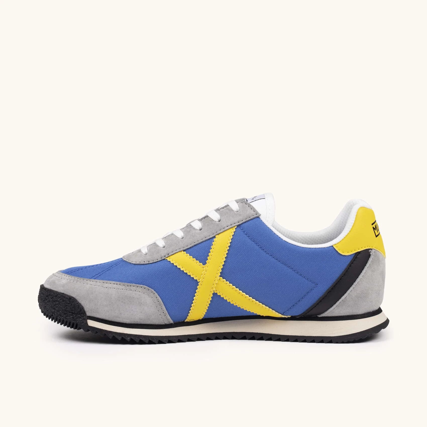 MUNICH Riber 12: blue trainers for men