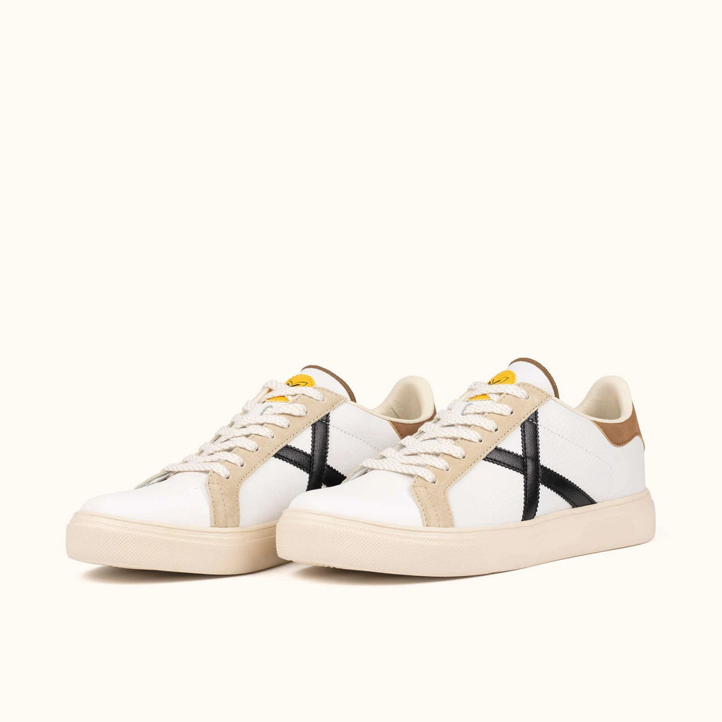 MUNICH RETE 114: white trainers unisex