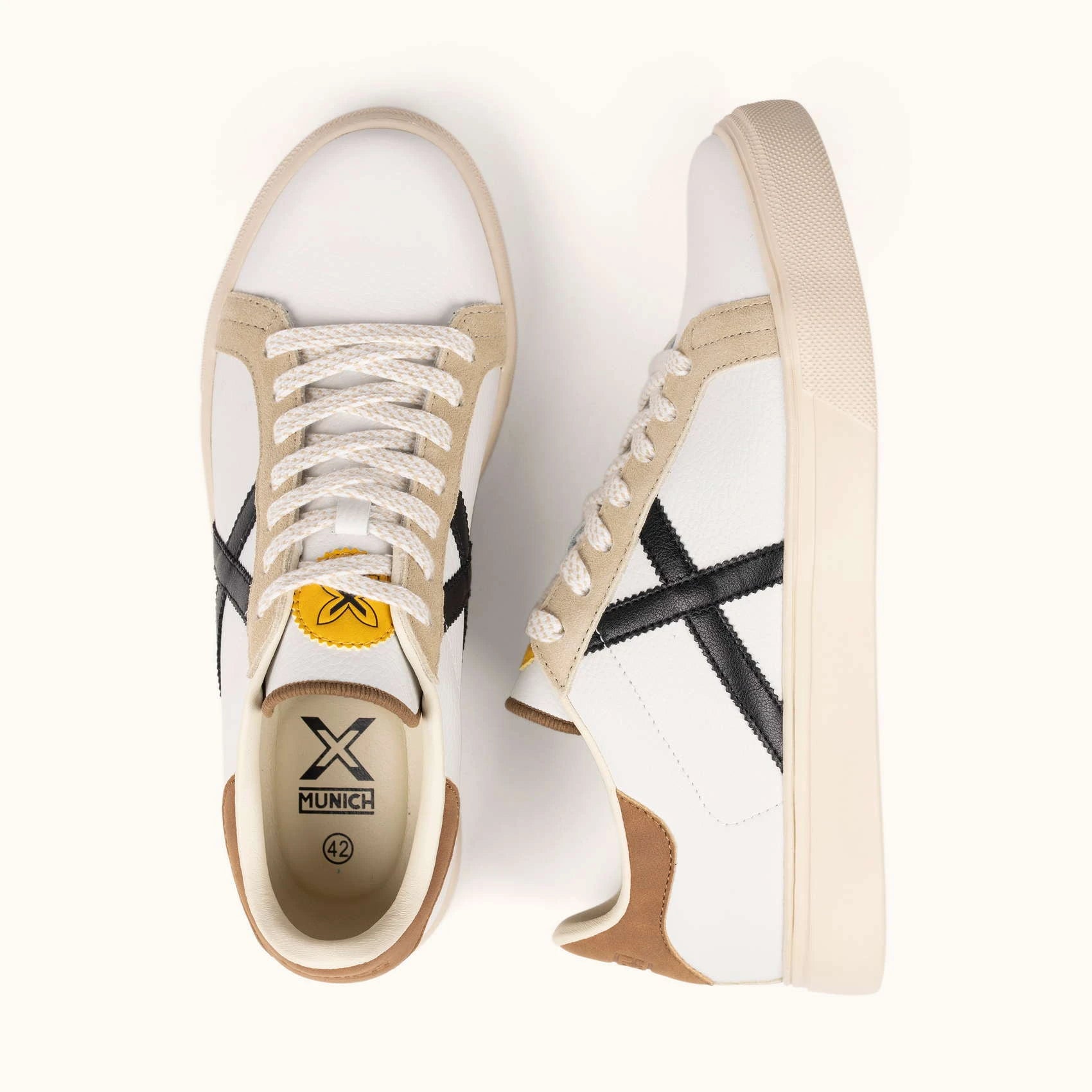 MUNICH RETE 114: white trainers unisex