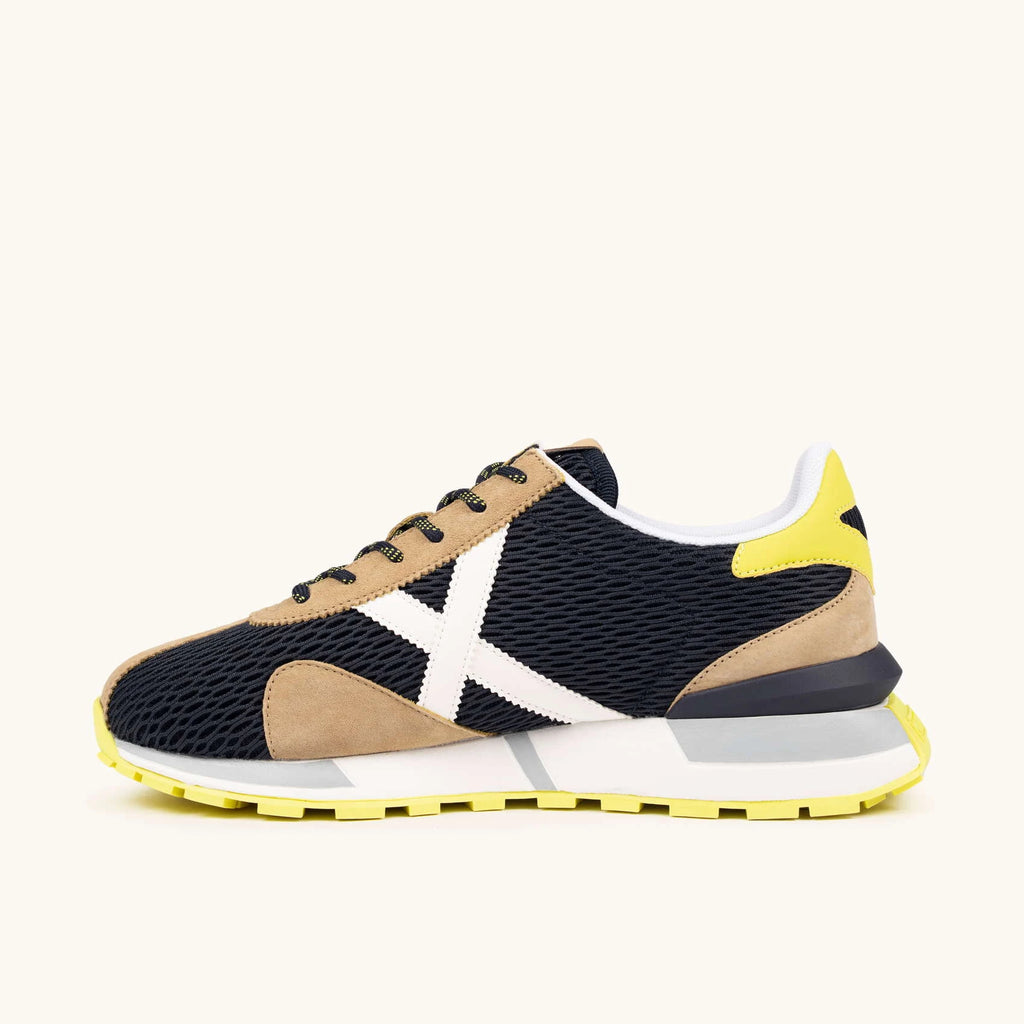 MUNICH Sapporo CLUB 197: blue trainers for men
