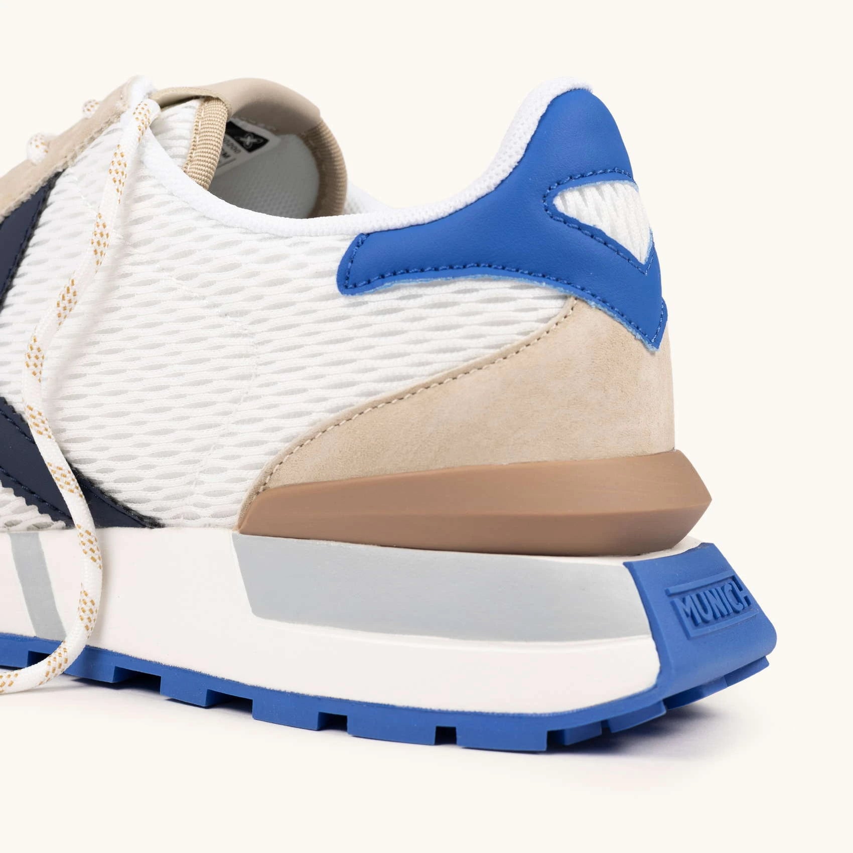 MUNICH | SNEAKERS | HOMBRE | SAPPORO 200 | BLANCO