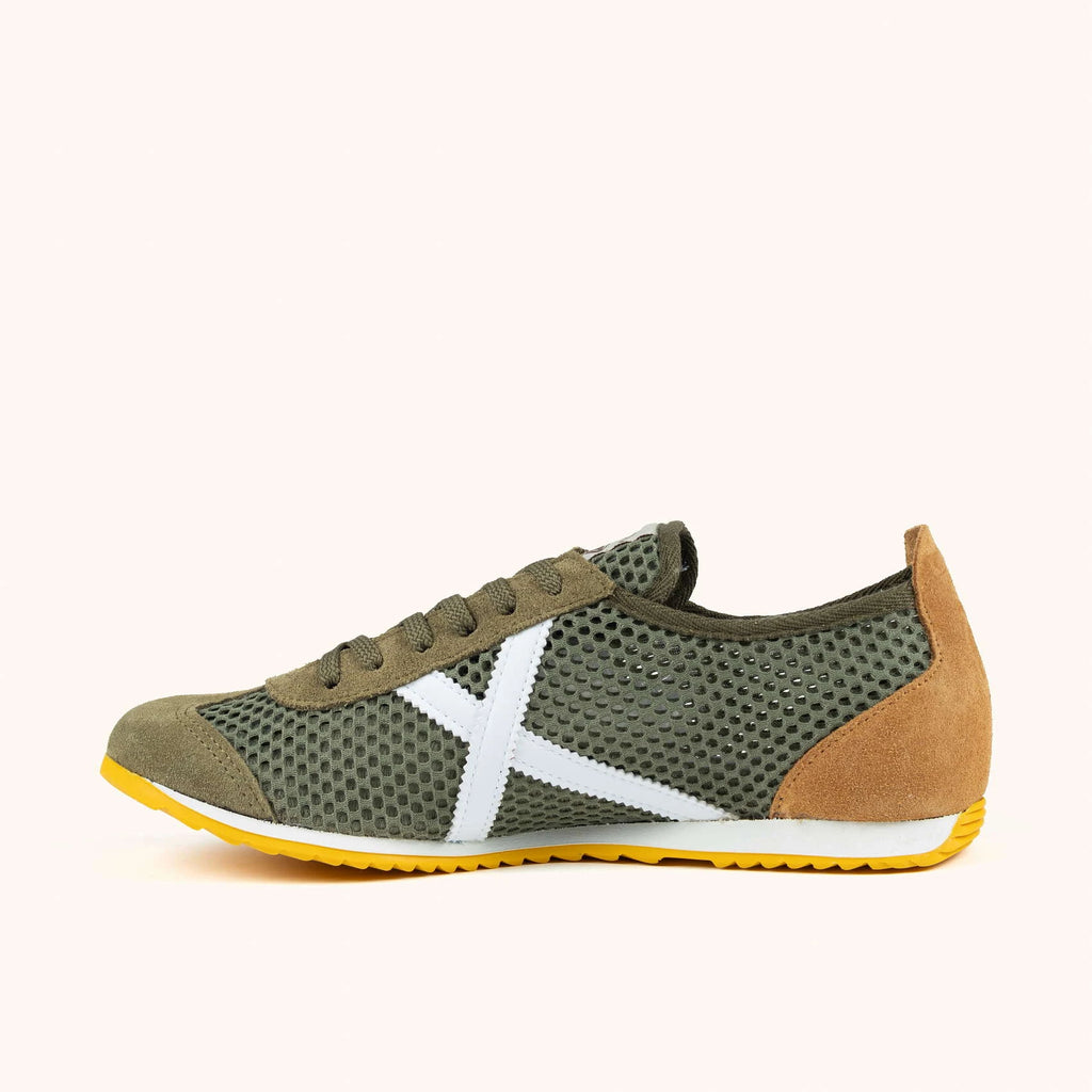 MUNICH Osaka 579: caqui trainers unisex