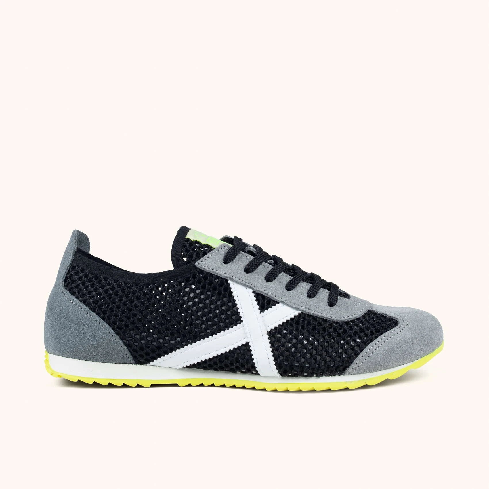 MUNICH | SNEAKERS | UNISEX | OSAKA 581 | NEGRO
