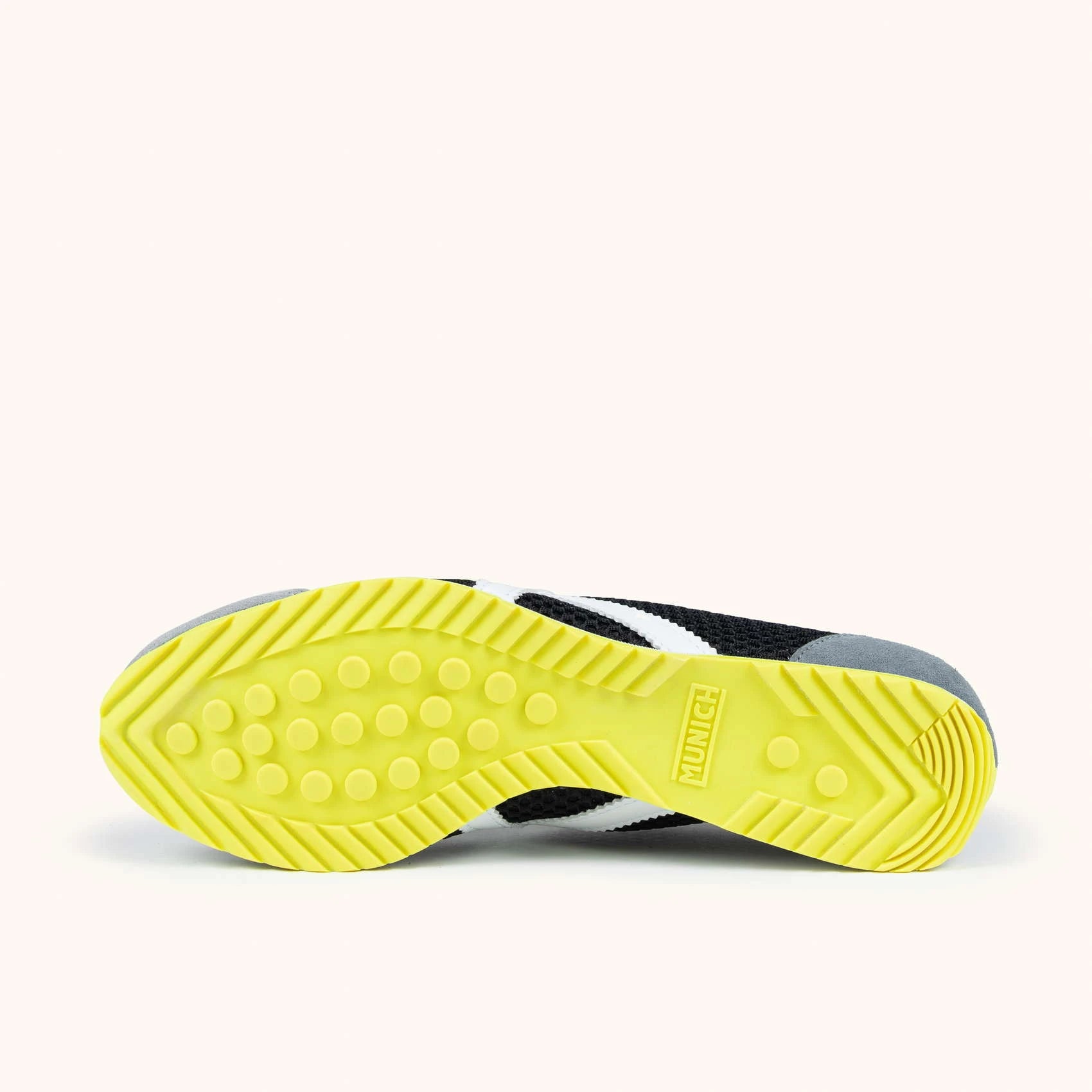 MUNICH | SNEAKERS | UNISEX | OSAKA 581 | NEGRO