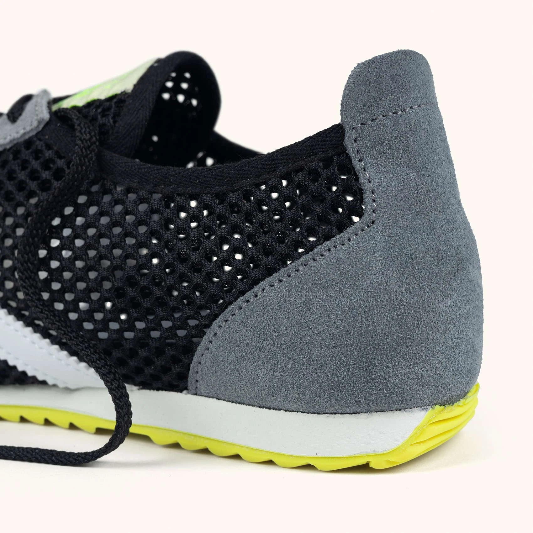 MUNICH | SNEAKERS | UNISEX | OSAKA 581 | NEGRO