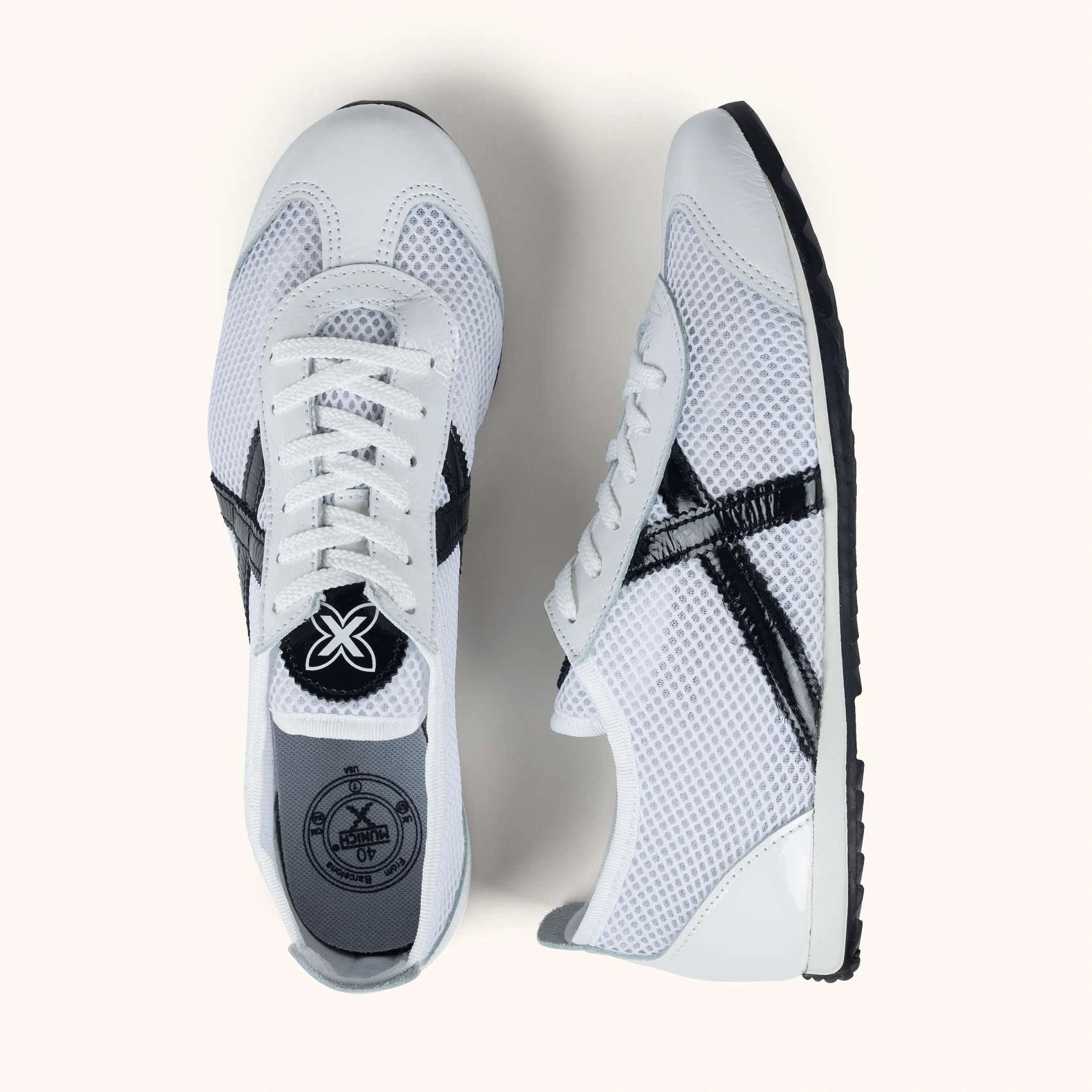 MUNICH Osaka 583: white trainers unisex