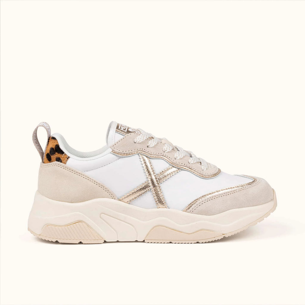 MUNICH WAVE 182: white trainers for women