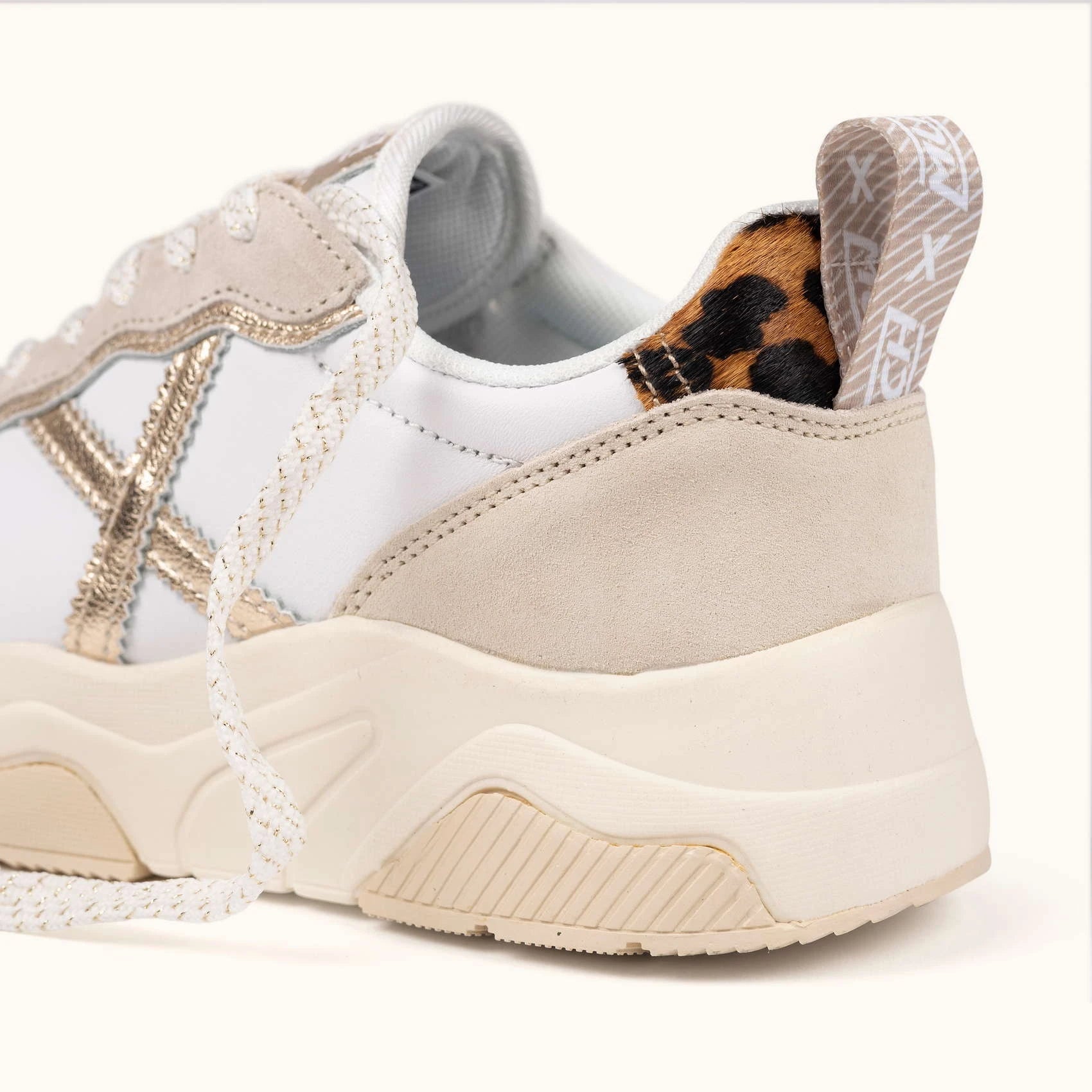 MUNICH WAVE 182: white trainers for women