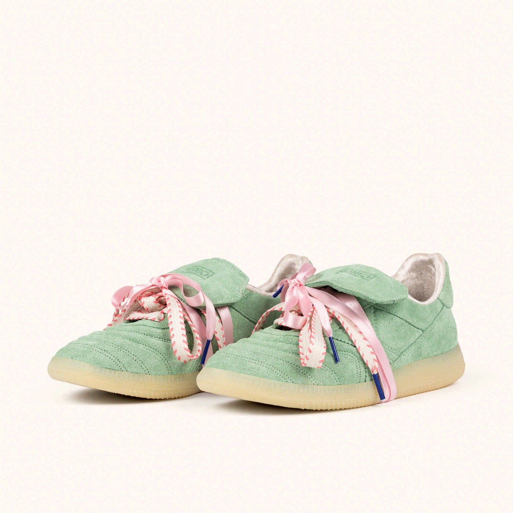 MUNICH Mundial Strada Suede 04: green trainers for women