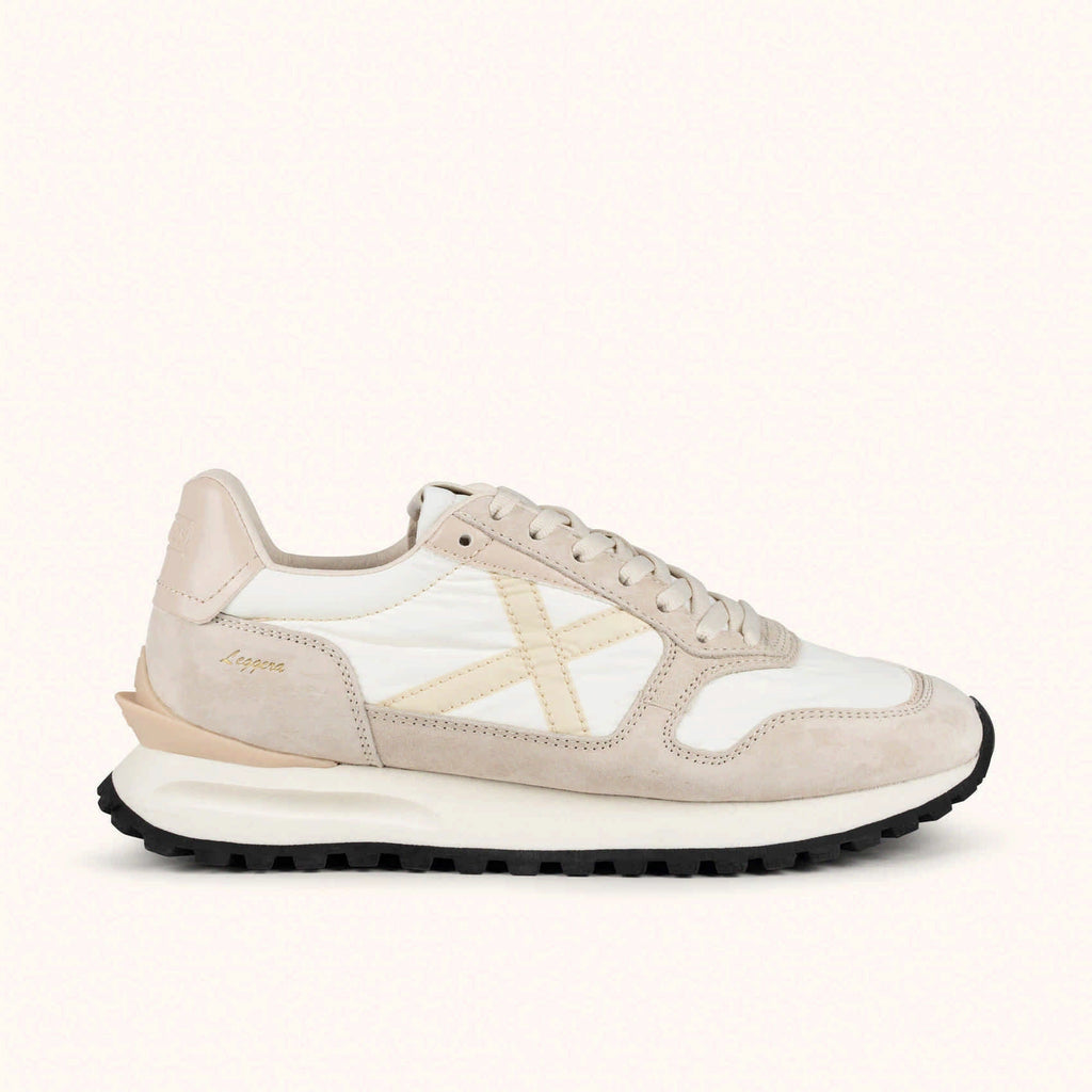 MUNICH Leggera WMN: white trainers unisex
