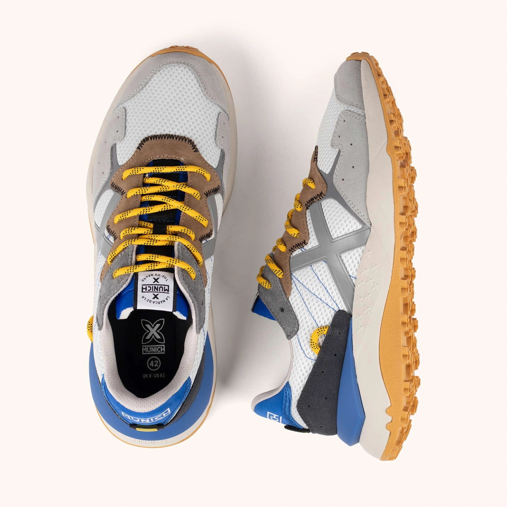 MUNICH Shibuya 35: white trainers unisex