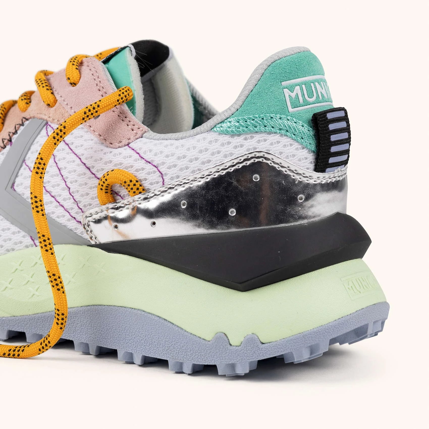 MUNICH Shibuya WMN 40: white trainers for women