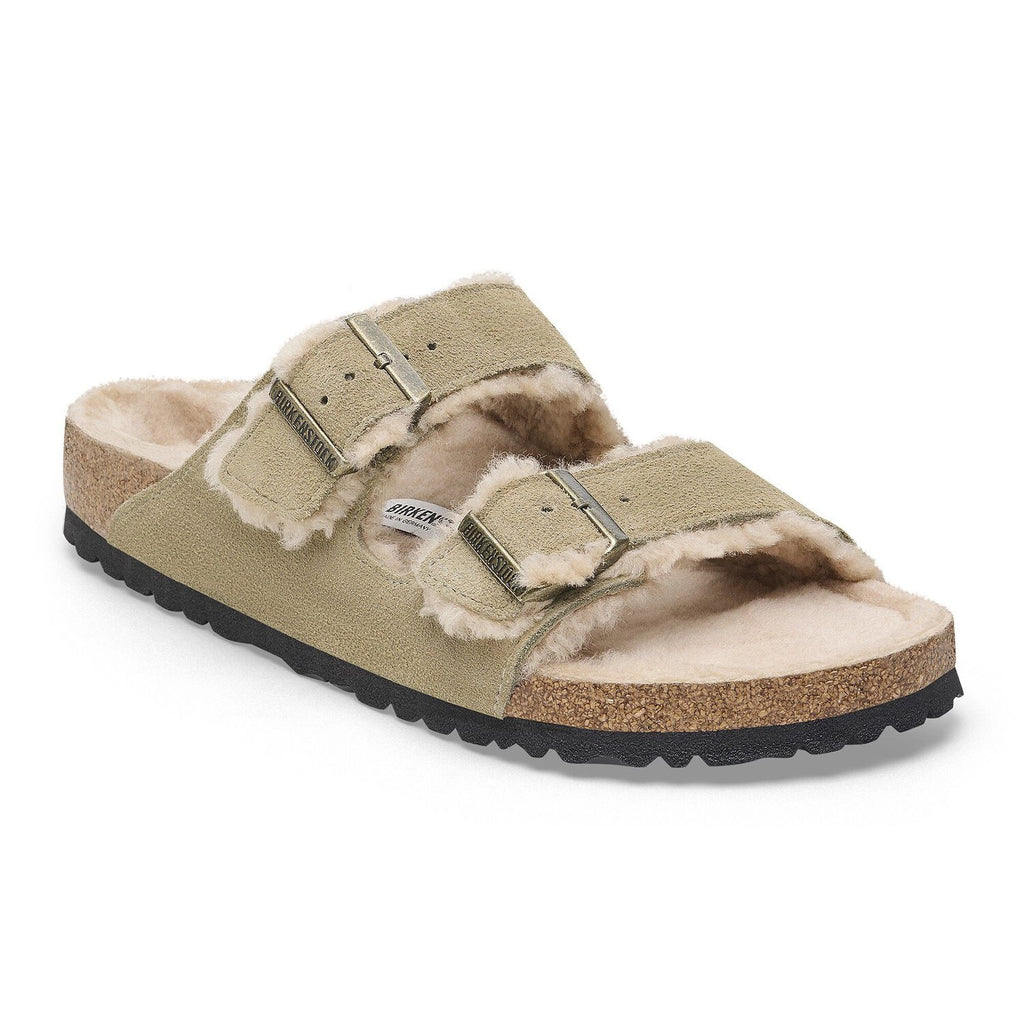BIRKENSTOCK | SANDALIAS | MUJER | ARIZONA SHEARLING SUEDE LEATHER/FUR TAUPE | VERDE