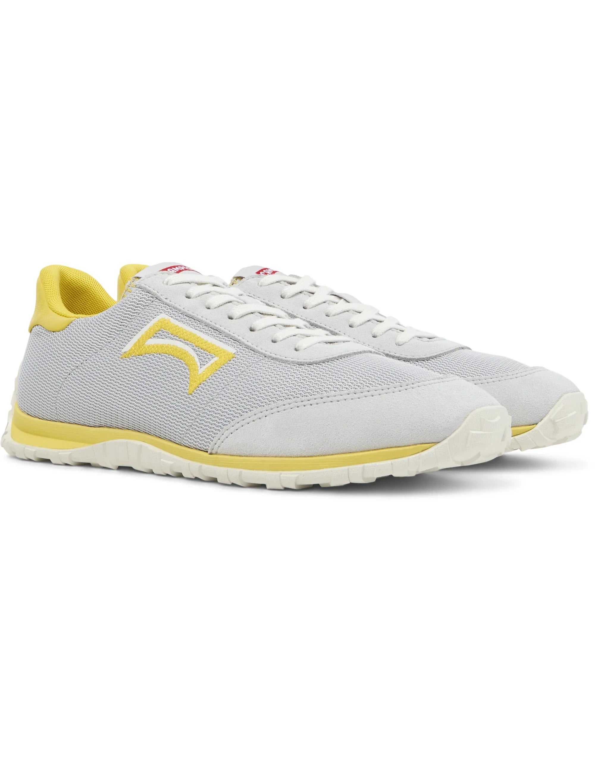 white footwear for men at Tascón