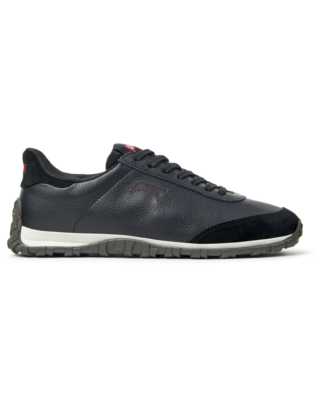 black footwear for women at Tascón